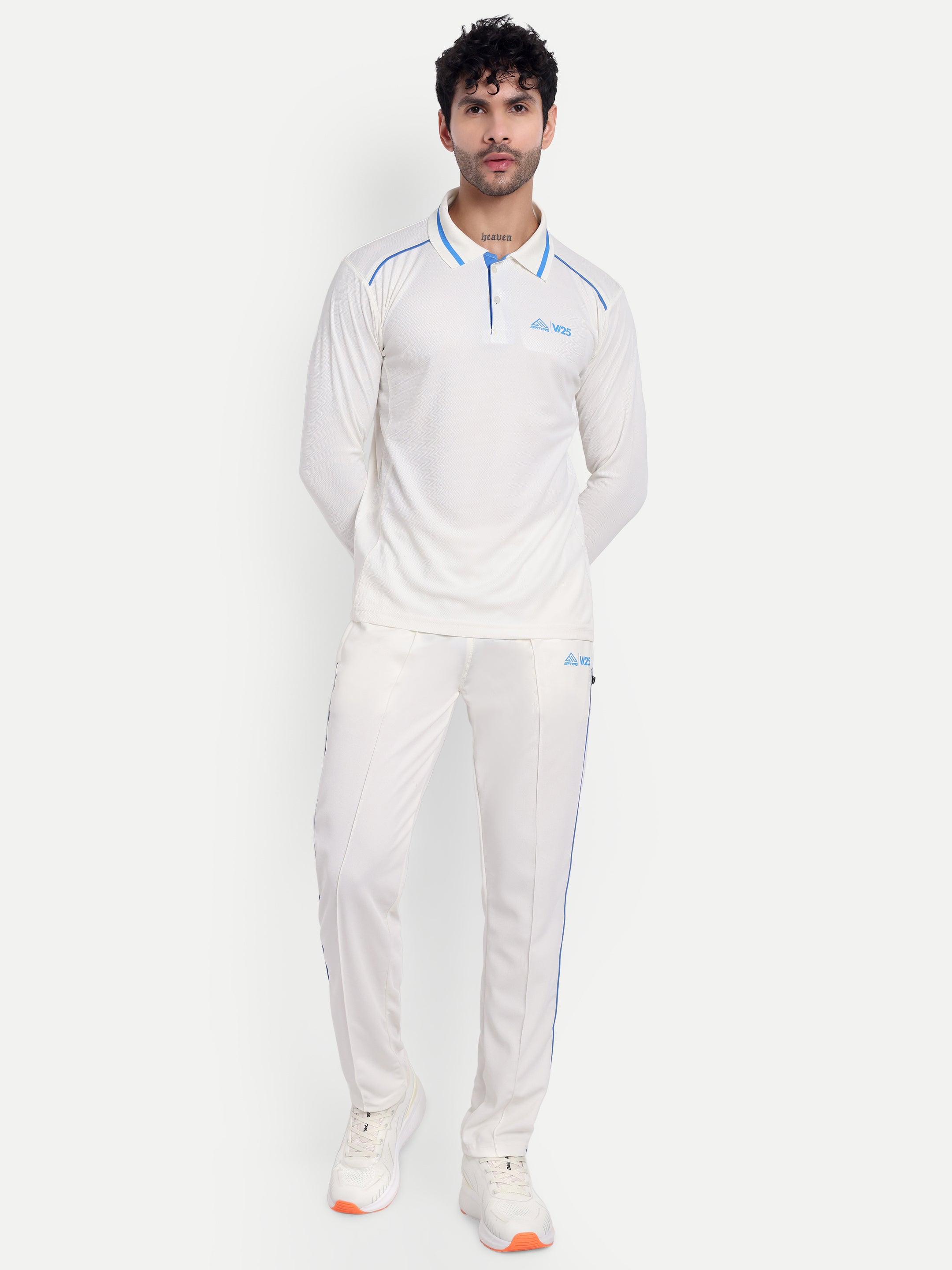 VI25 FULL SLEEVES CRICKET SET