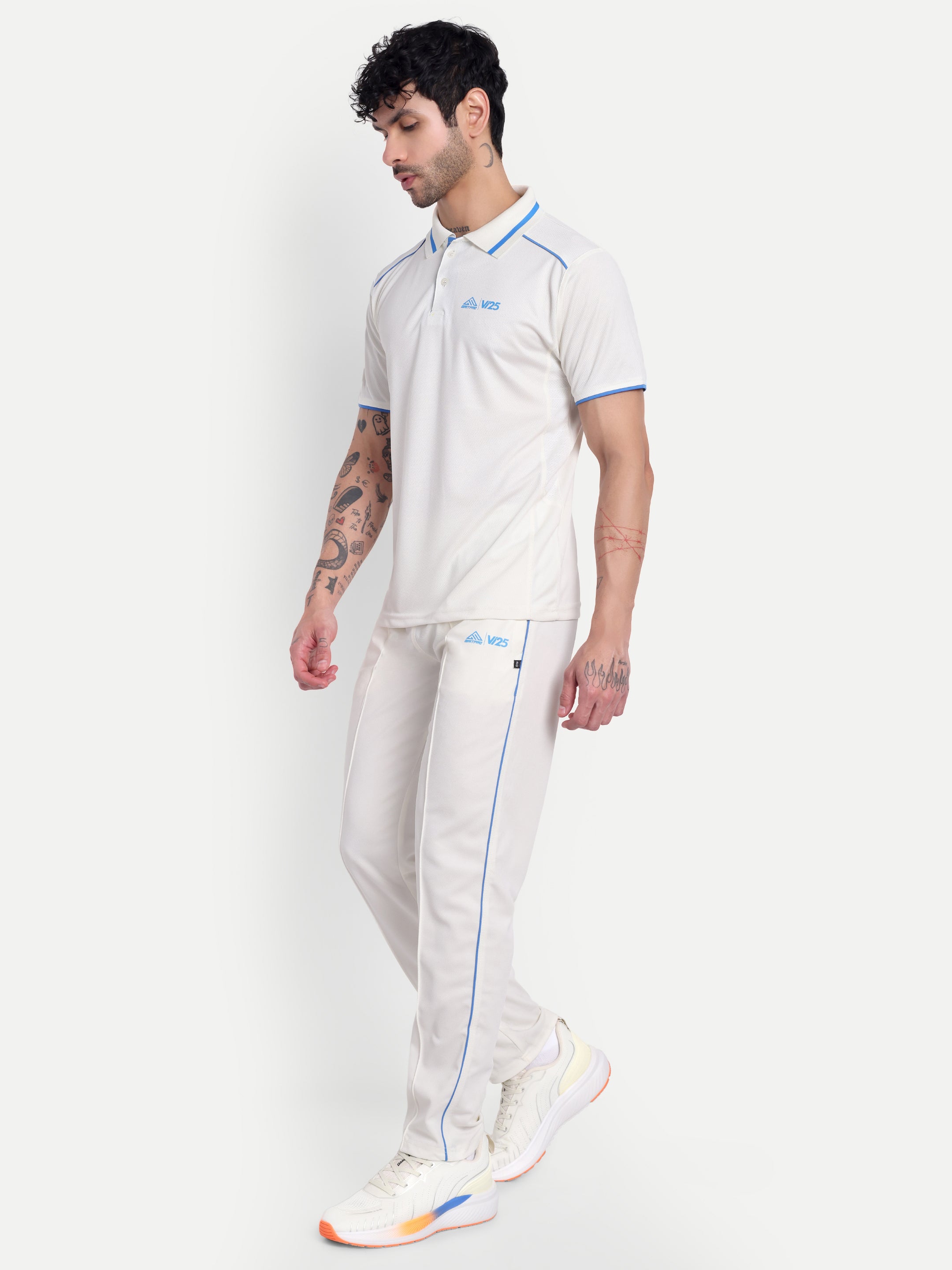 VI25 HALF SLEEVES CRICKET SET