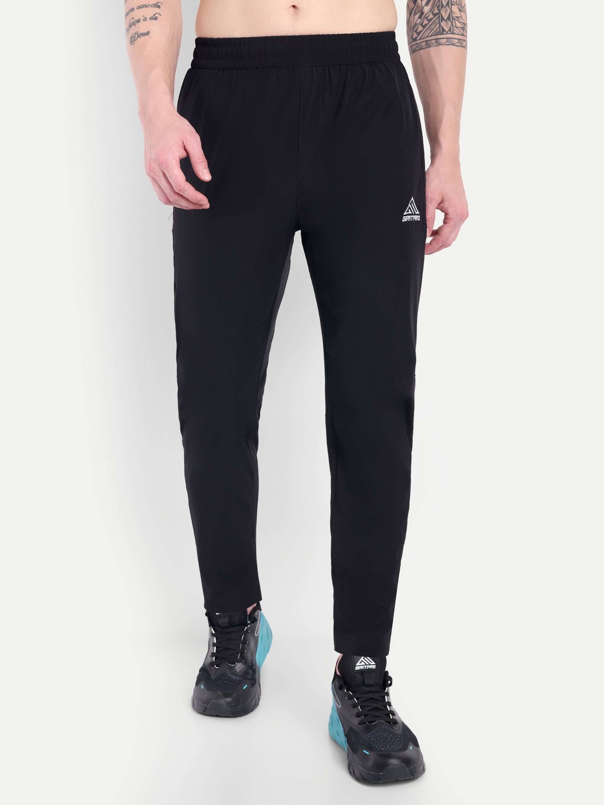 THRIVE MOTION TRACKPANT