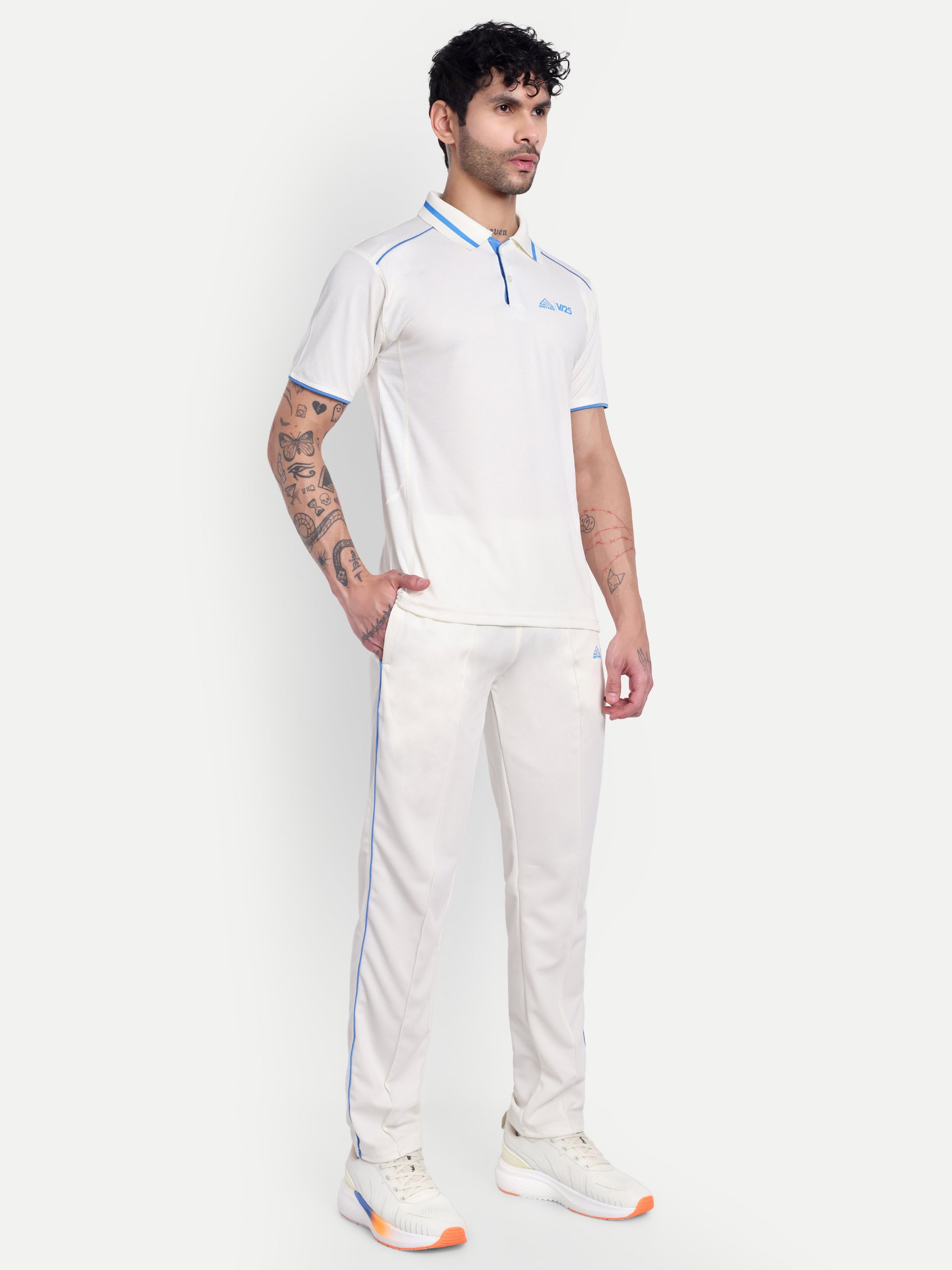 VI25 HALF SLEEVES CRICKET SET
