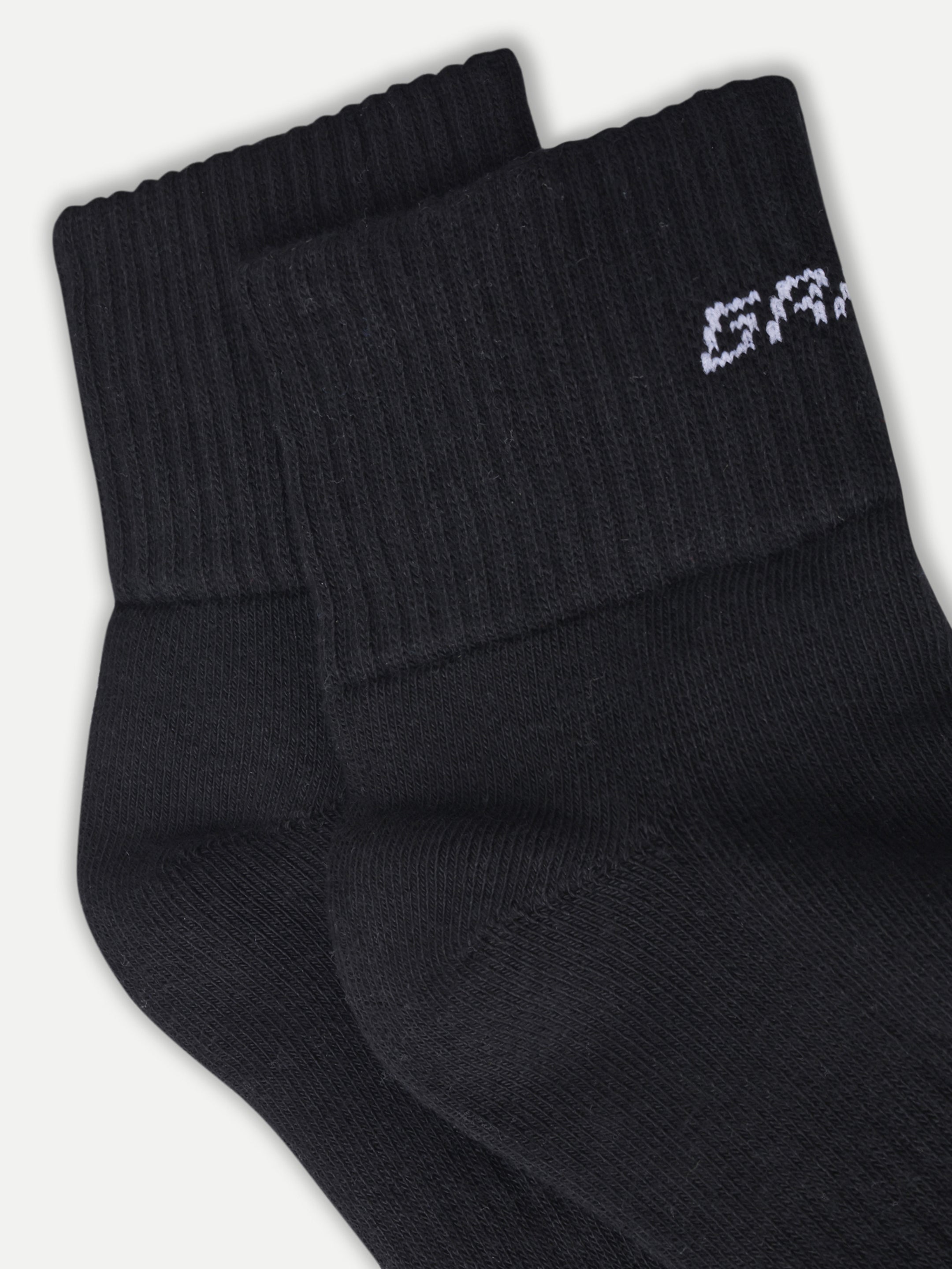 IMPACT TECH QUARTER LENGTH SOCKS (PACK OF 3 PAIRS)