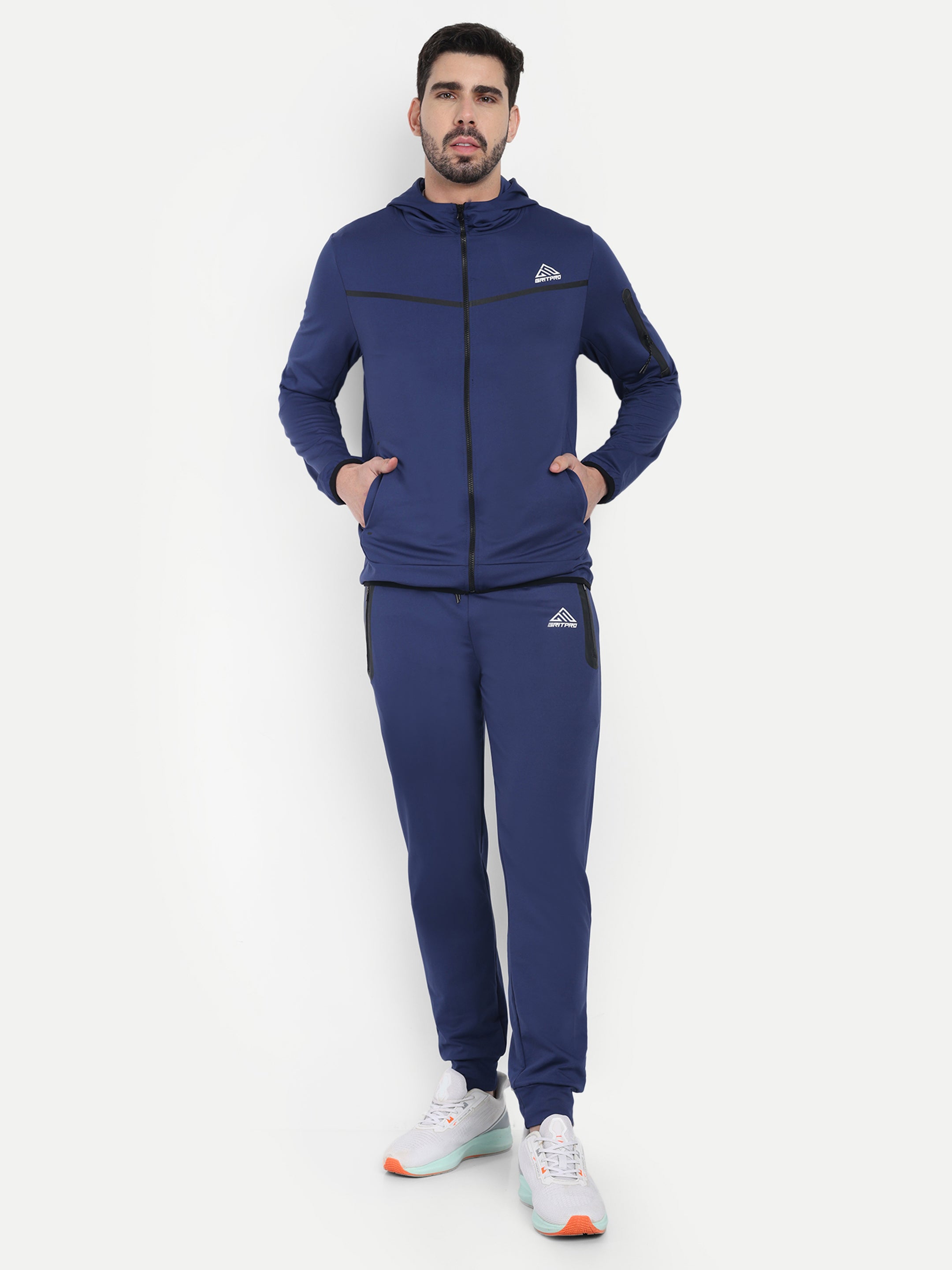 PERFORMANCE TRACKSUIT