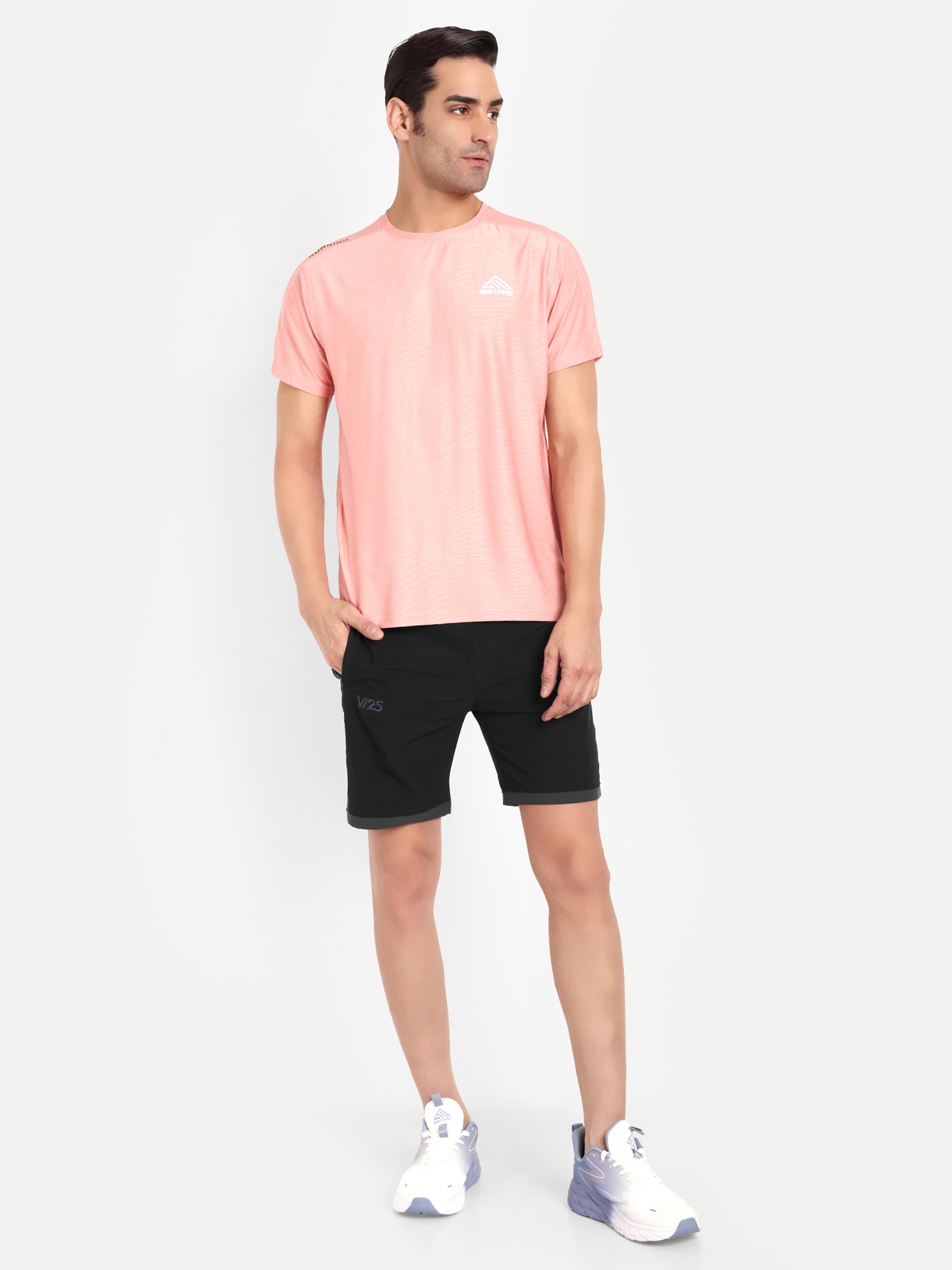 DYNAMIC SHORTS