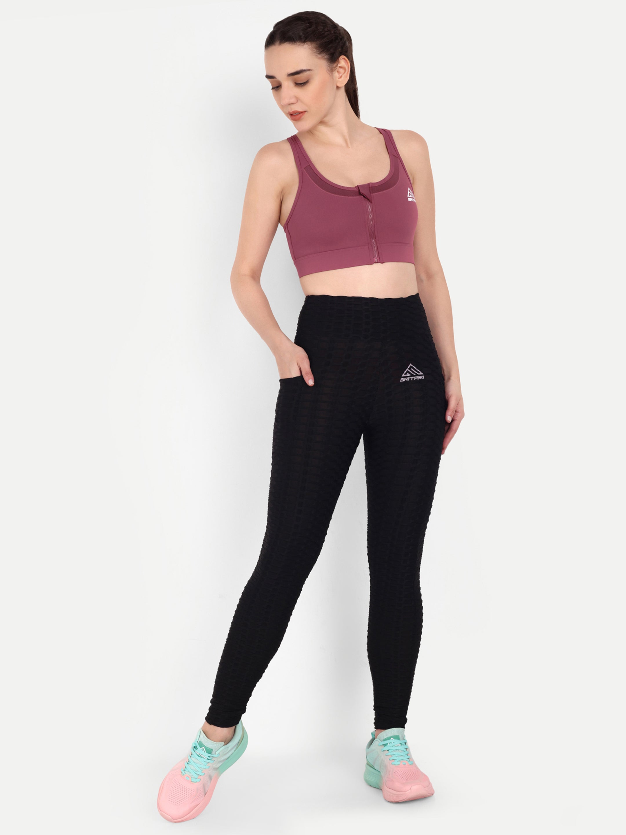 AERO ZIP SPORTS BRA