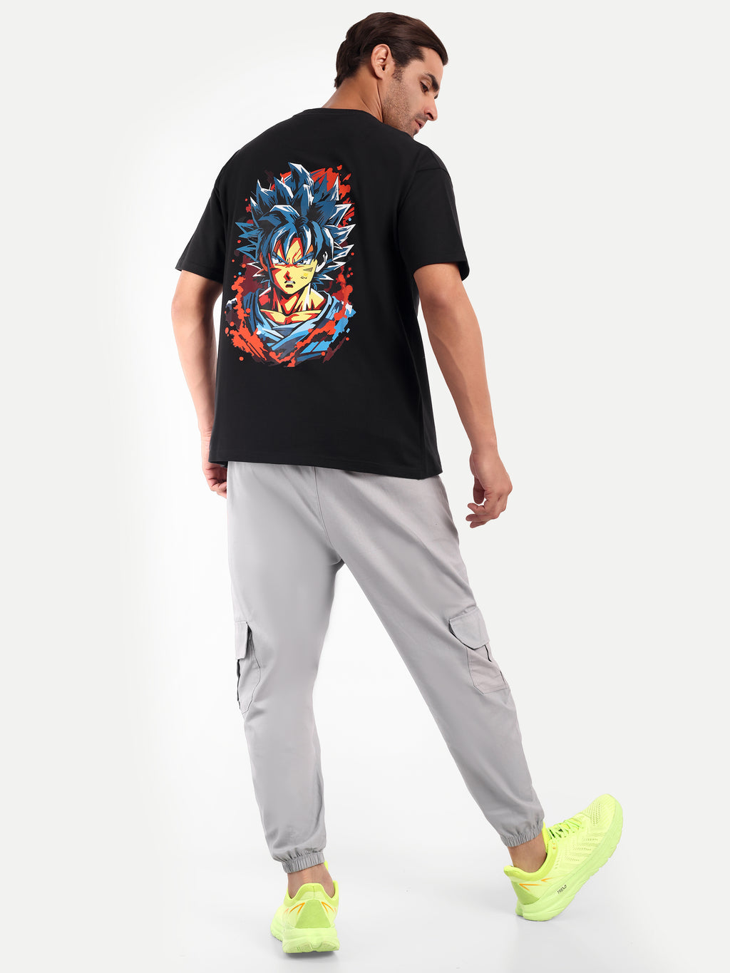 BLACK OVERSIZED T-SHIRT