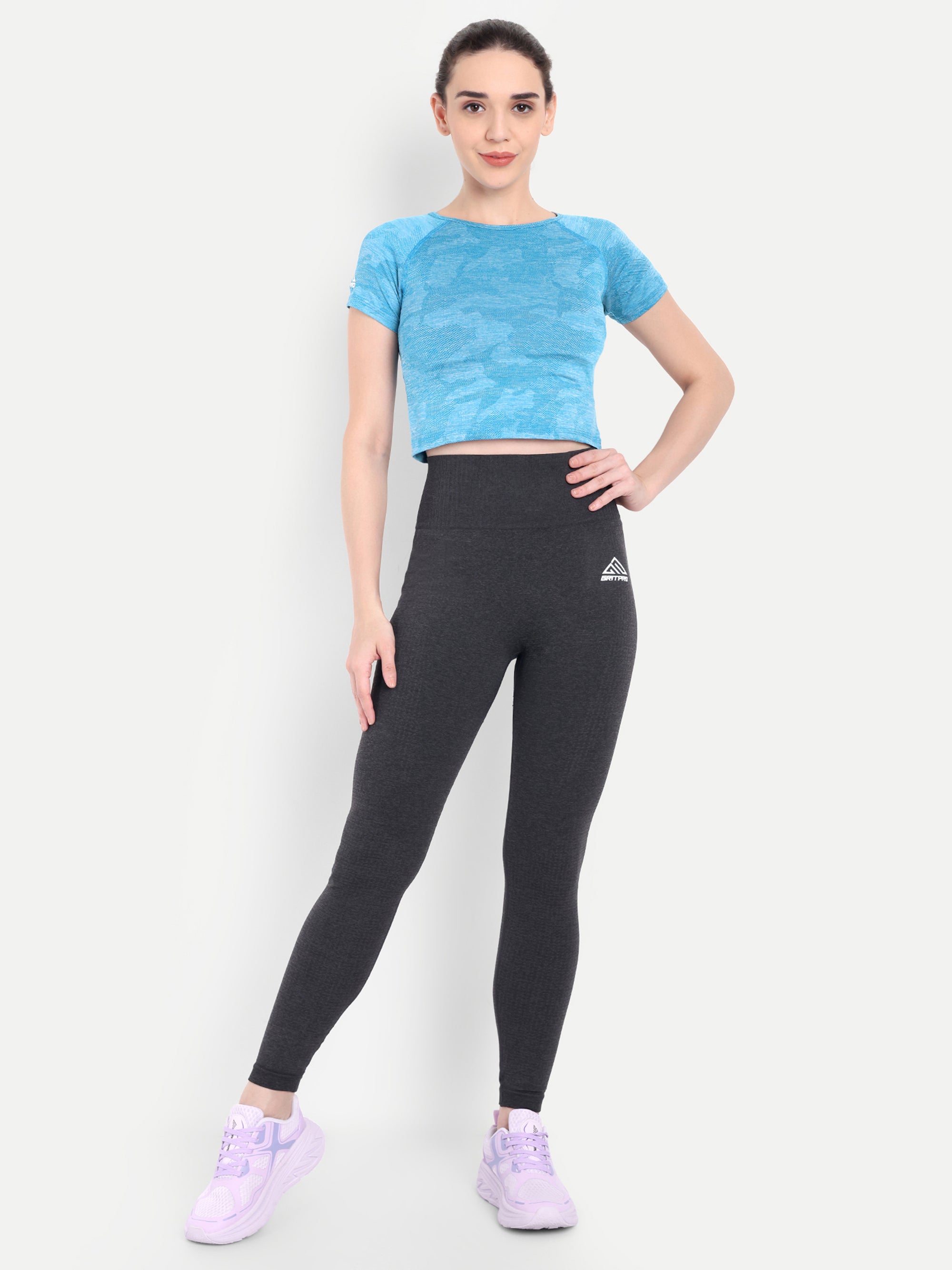 BLAZE CROP TOP