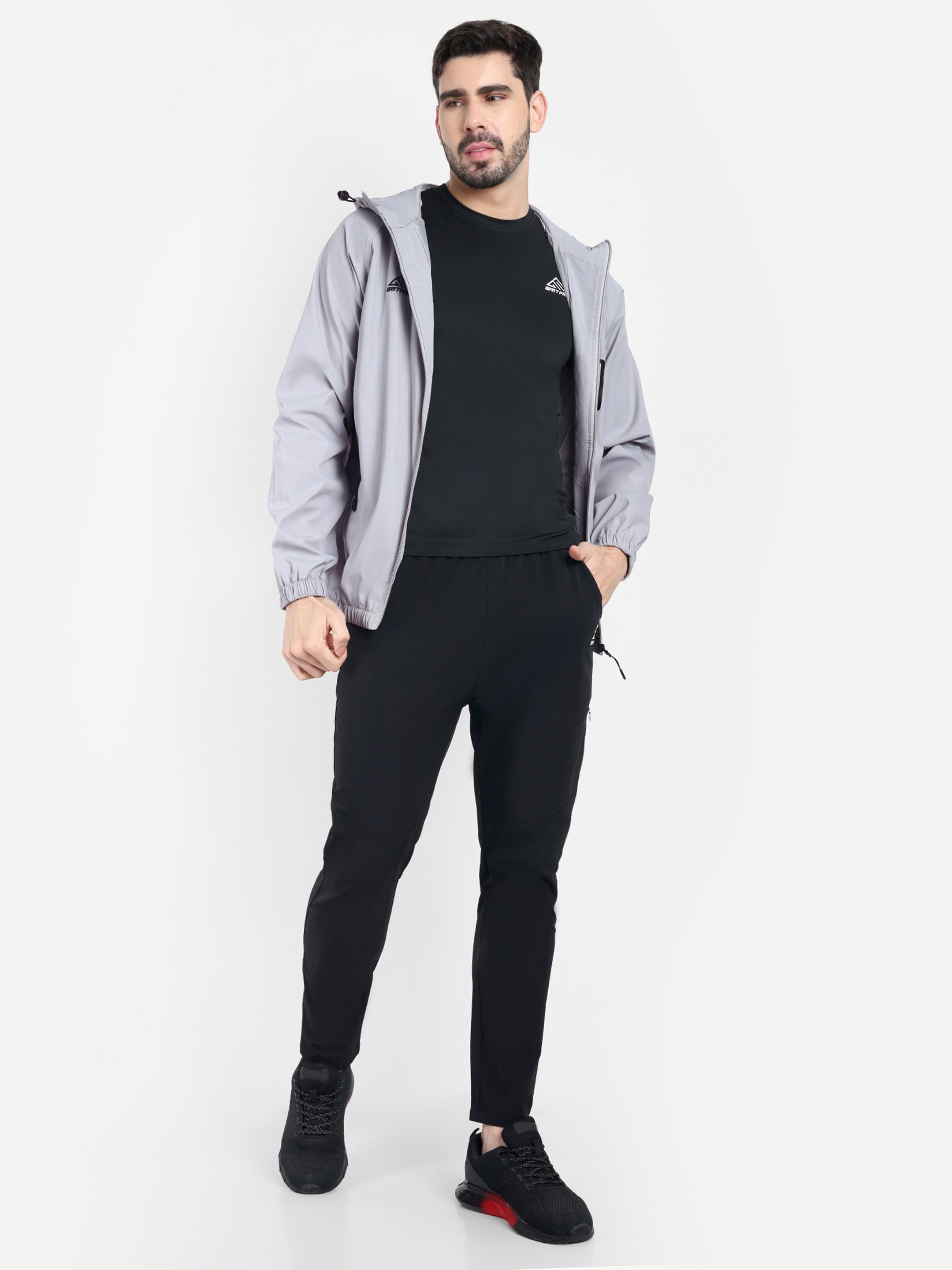 SPORTY ZIPPED HOODIE