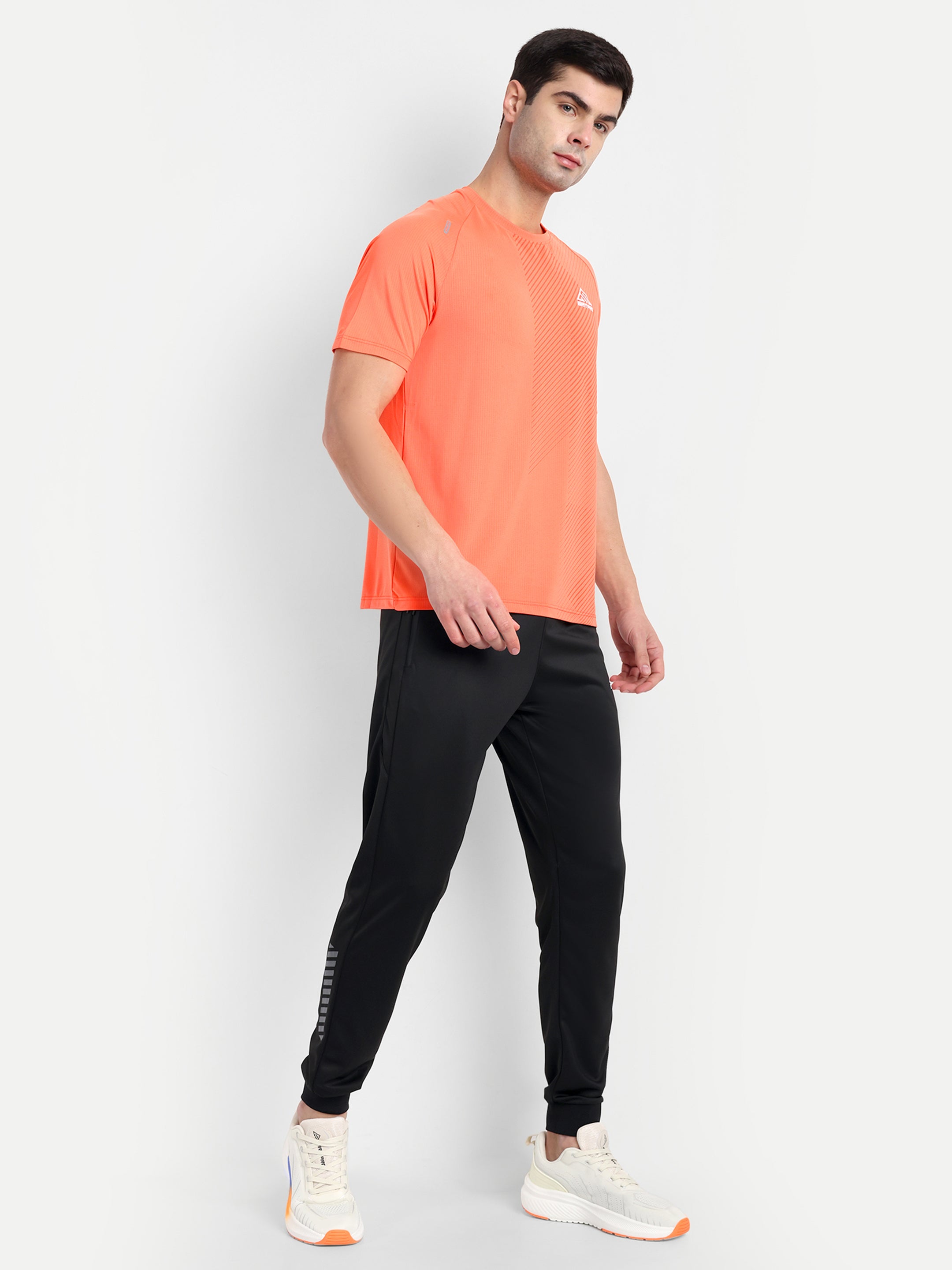 ATHLETIC TEXTURED T-SHIRT