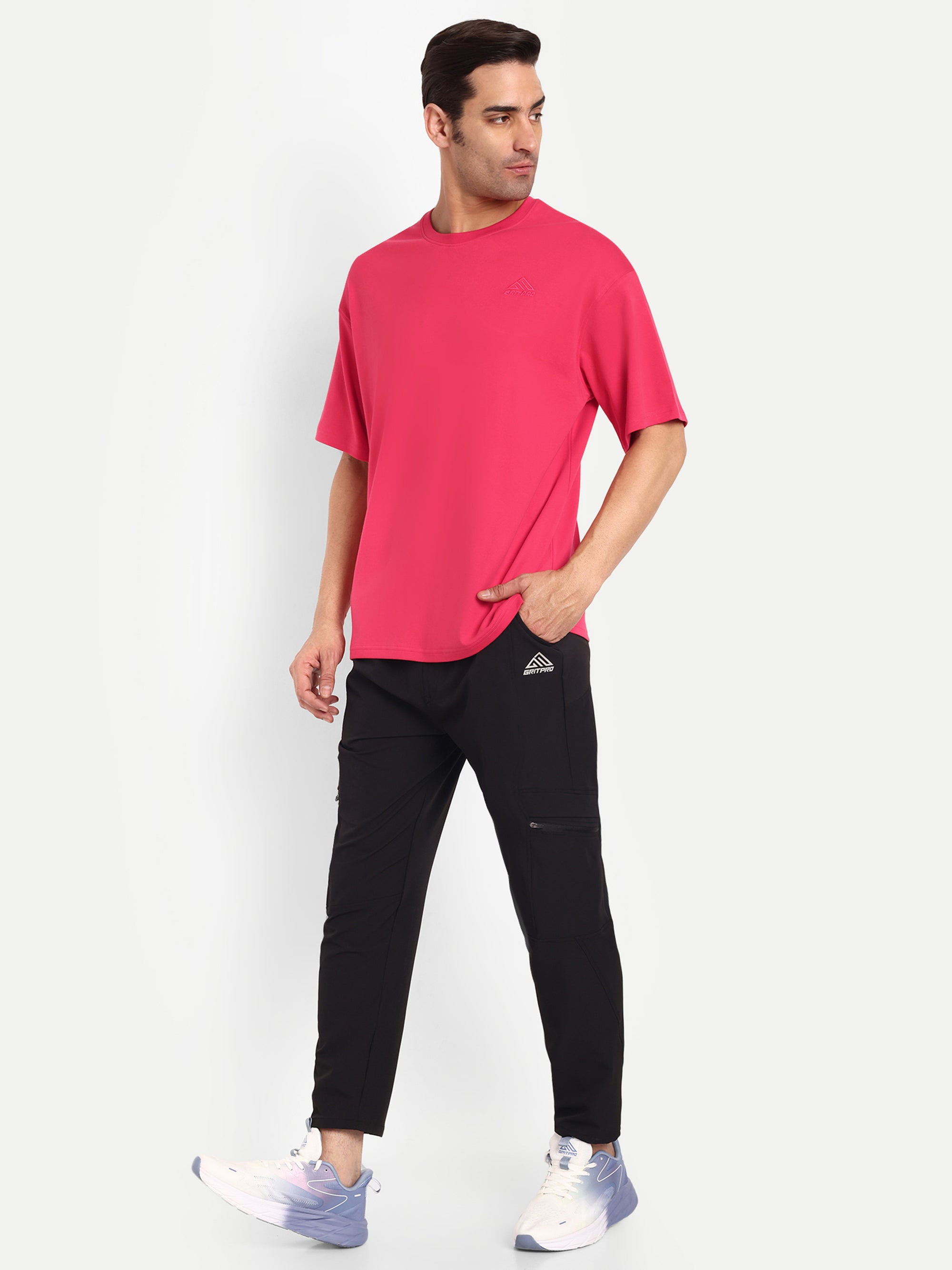 ELEVATE OVERSIZED T-SHIRT