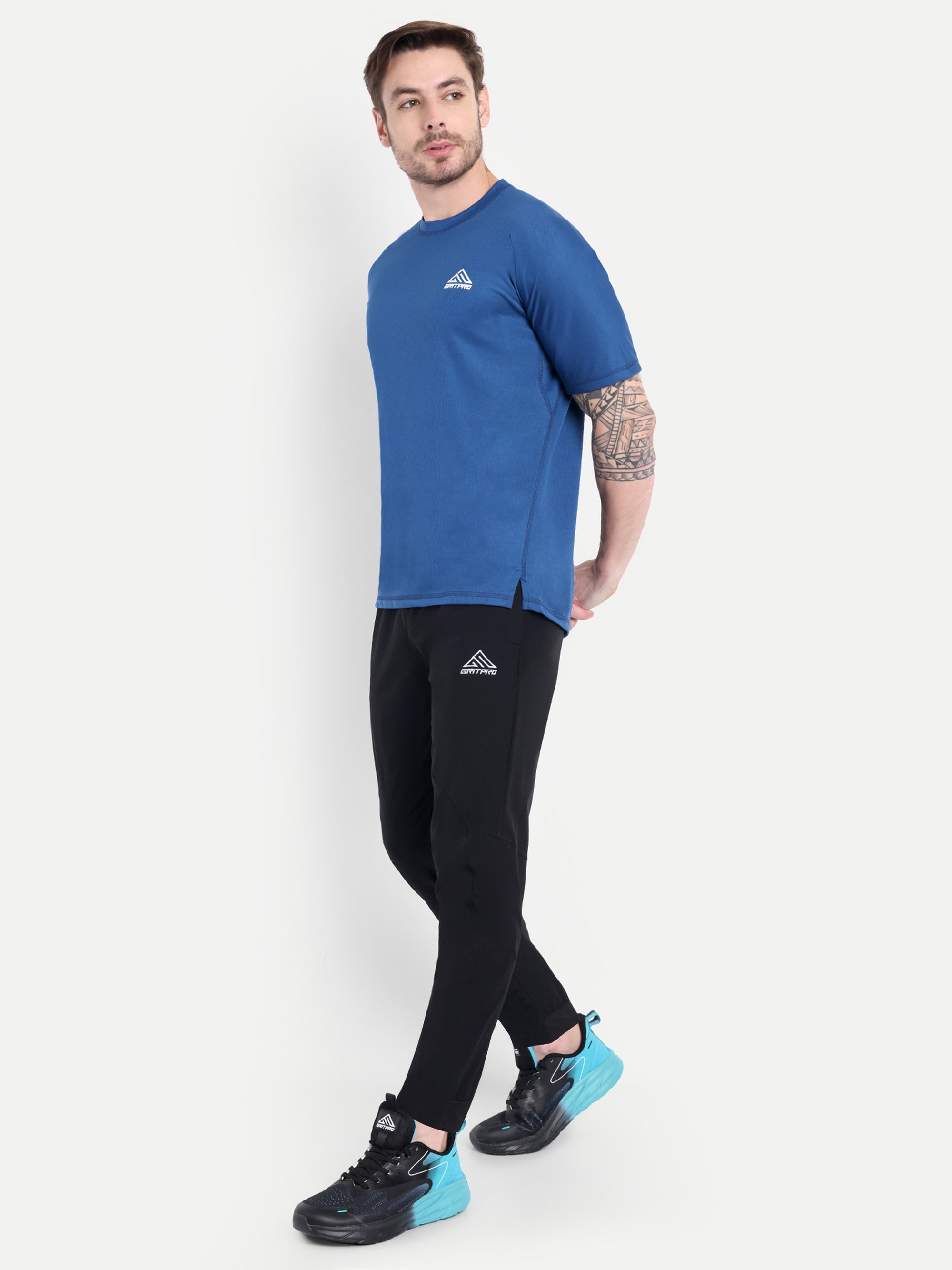 THRIVE MOTION TRACKPANT