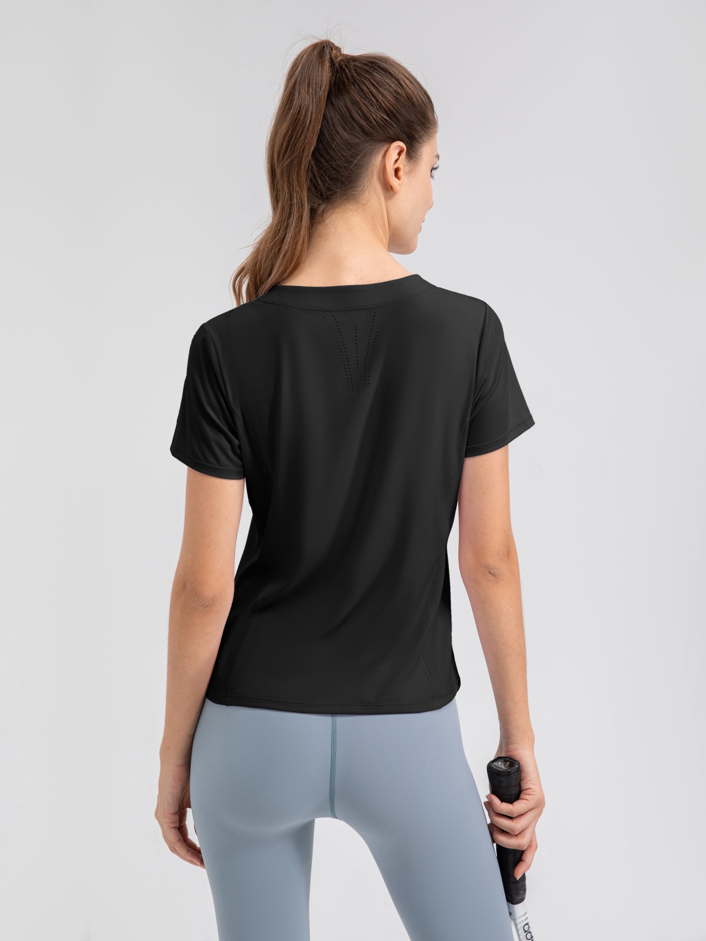 PERFORMANCE T-SHIRT