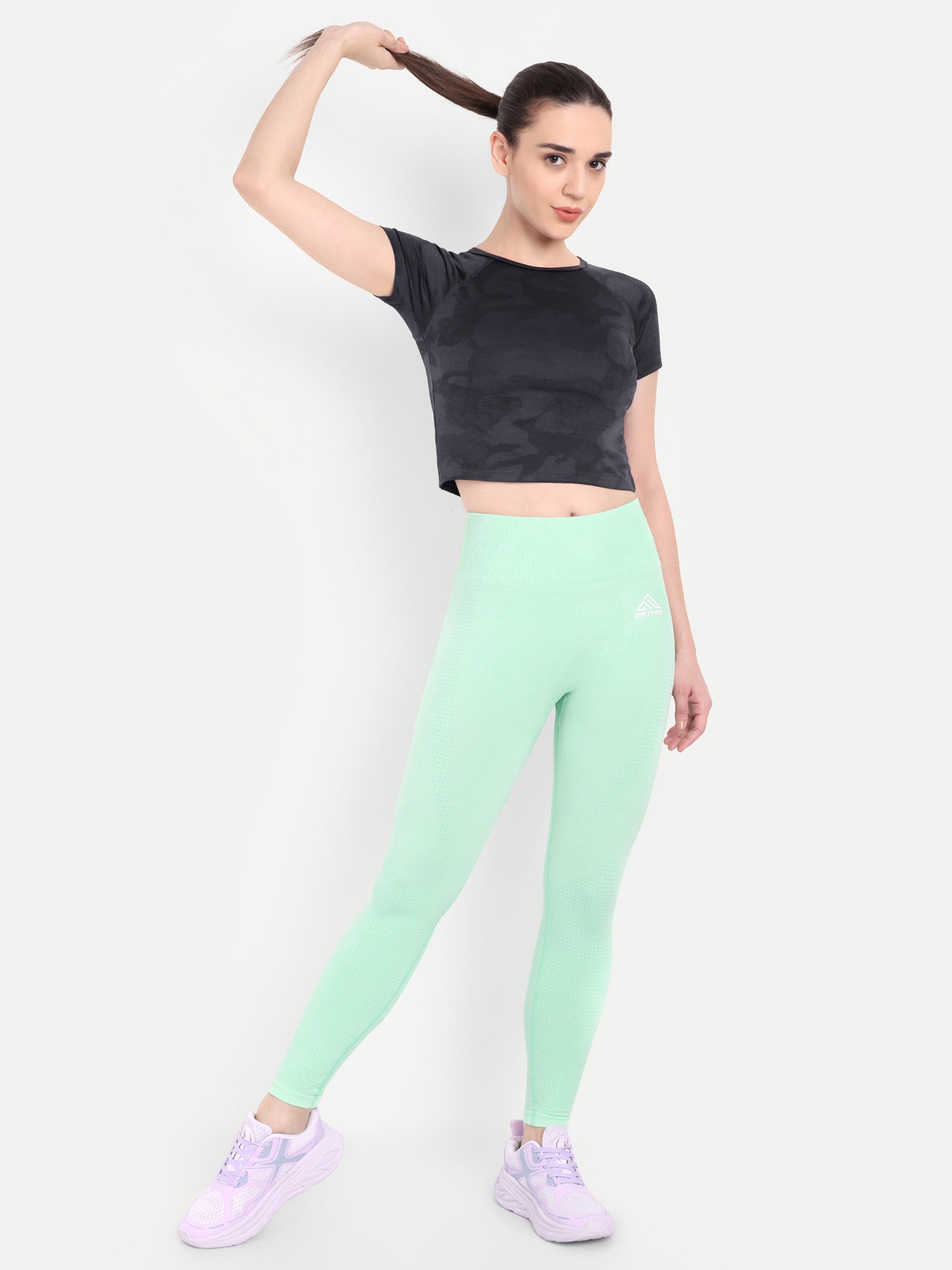 BLAZE CROP TOP