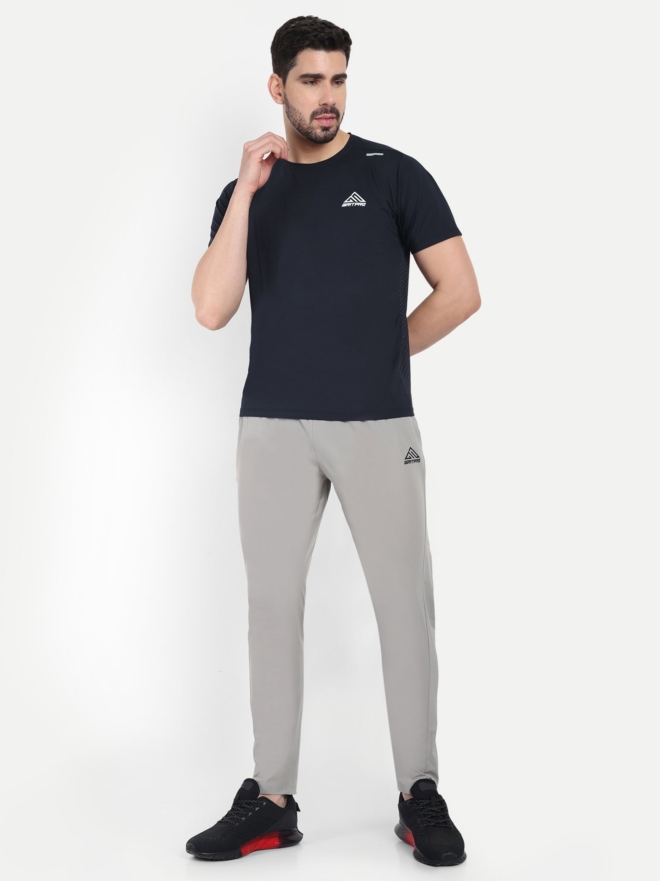 PERFORMANCE TRACKPANT