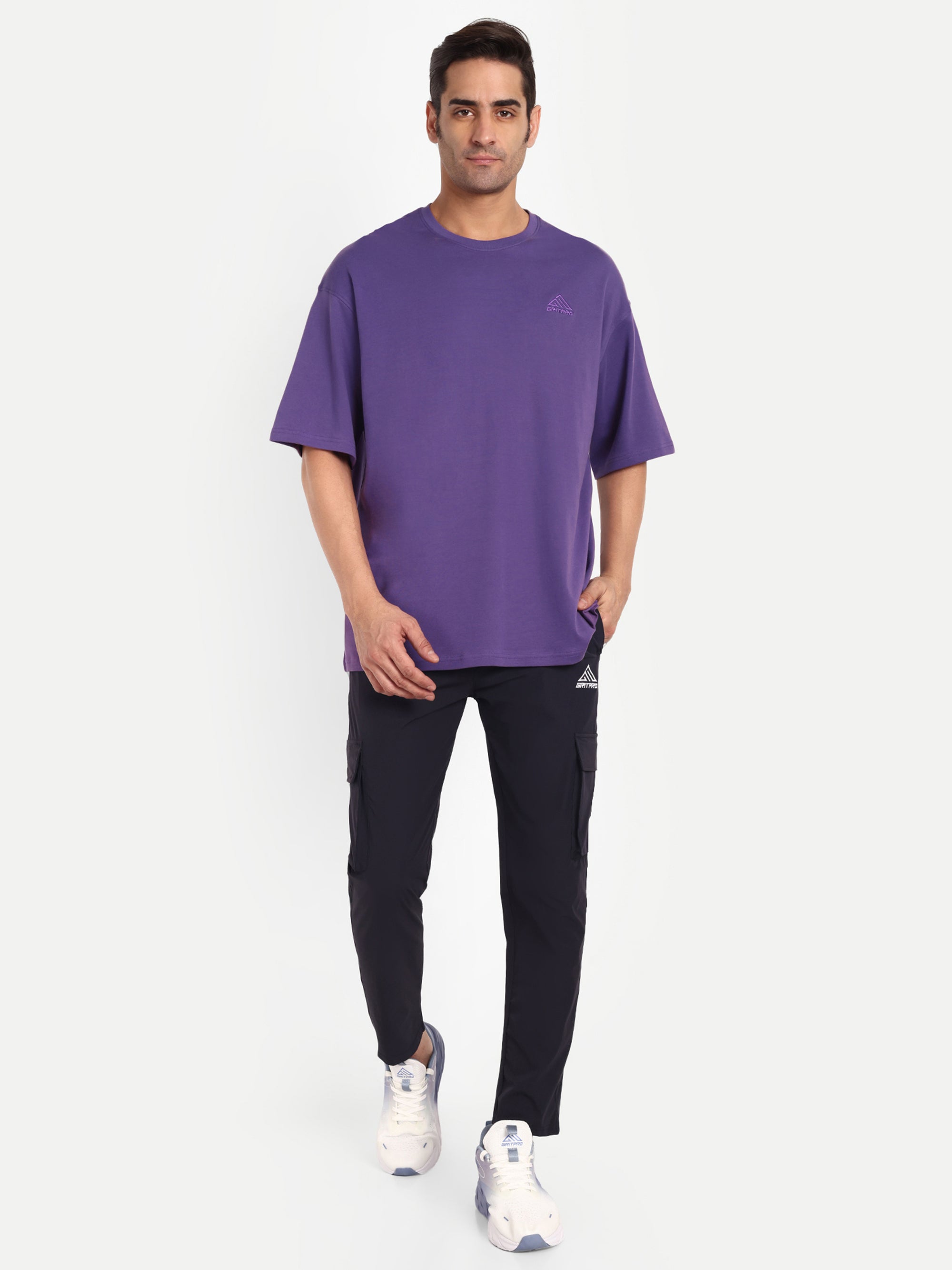 ELEVATE OVERSIZED T-SHIRT
