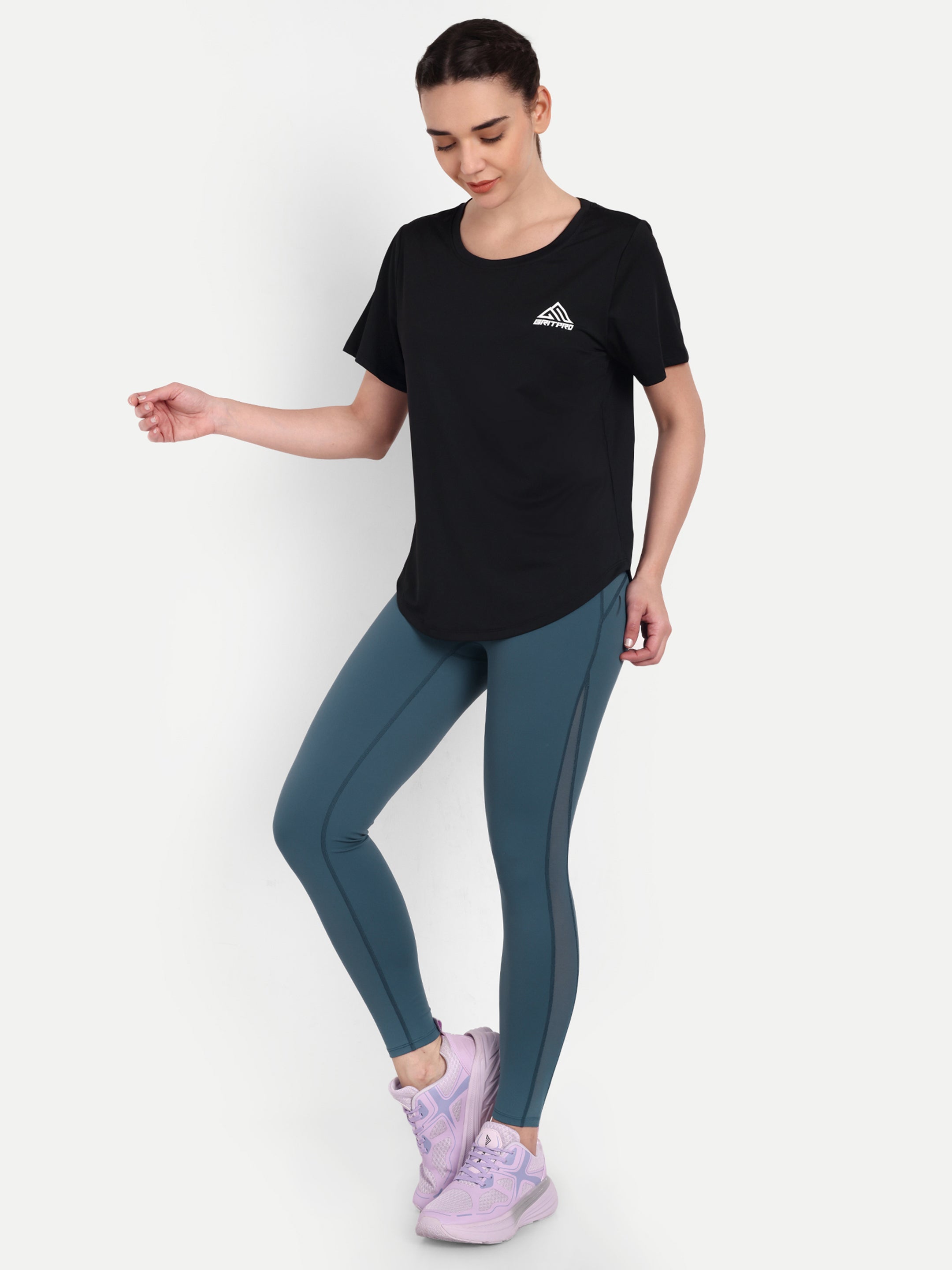 FLUID FIT LEGGINGS