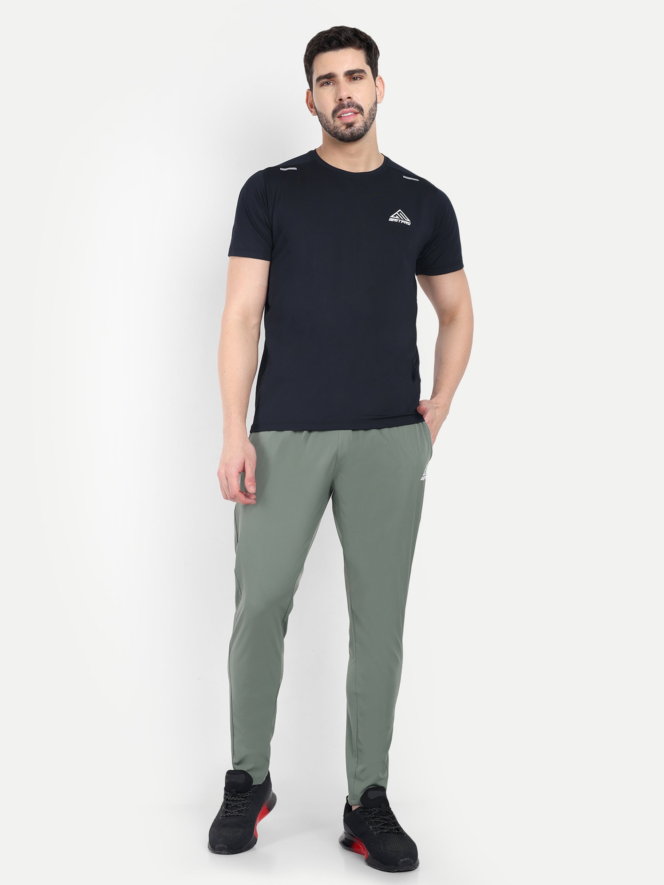 PERFORMANCE TRACKPANT