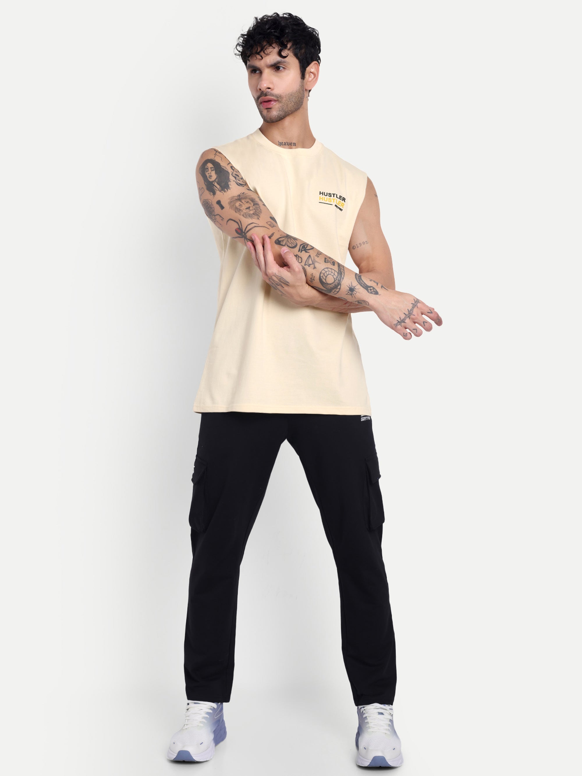 OVERSIZED SLEEVELESS
