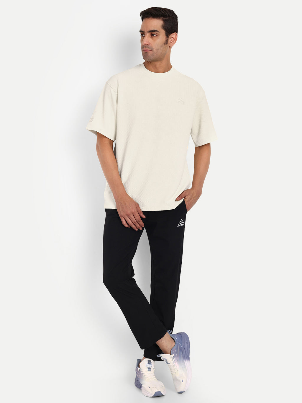BUBBLE JACQUARD OVERSIZED TSHIRT