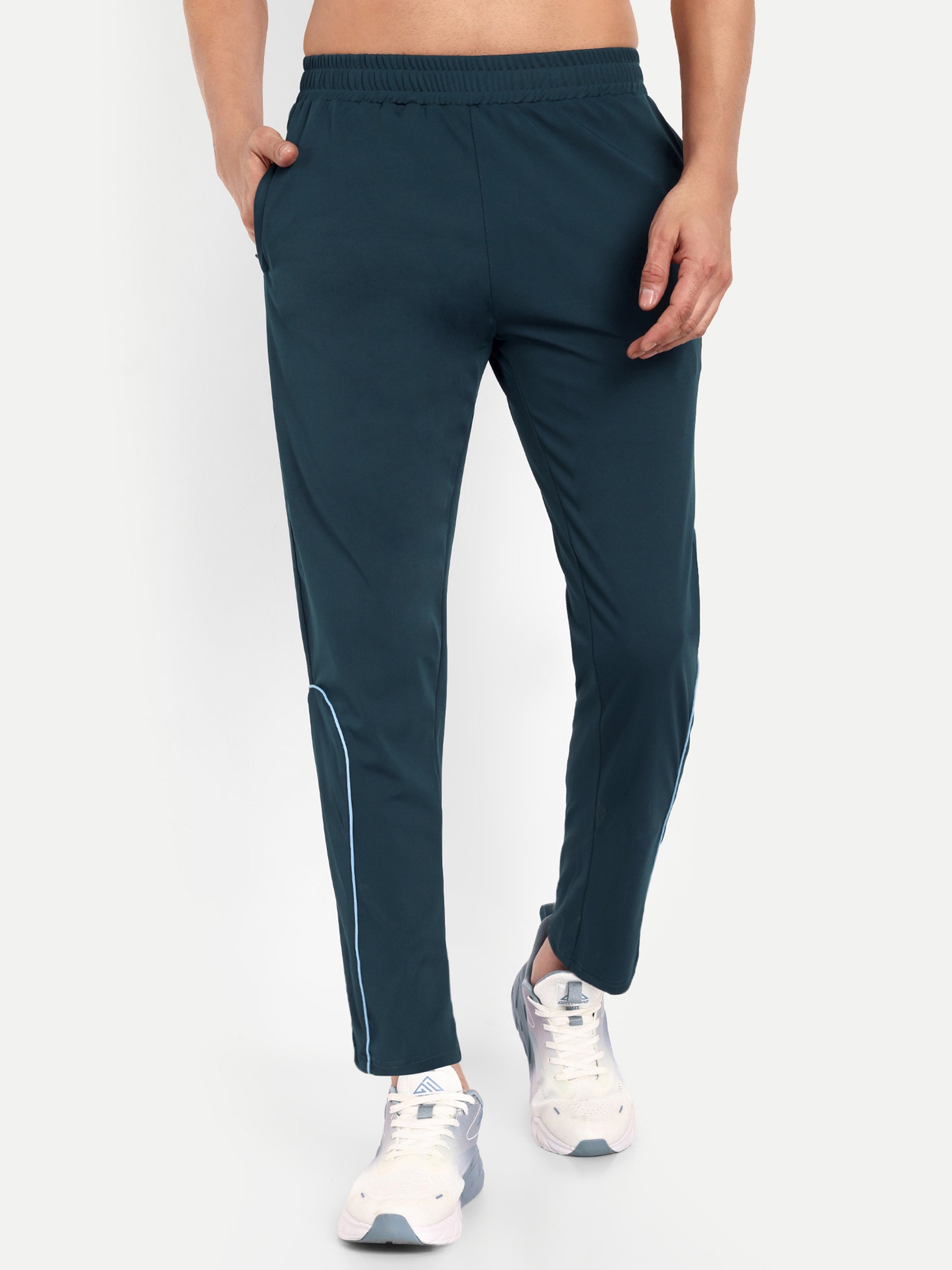 WARRIOR TRACKPANT