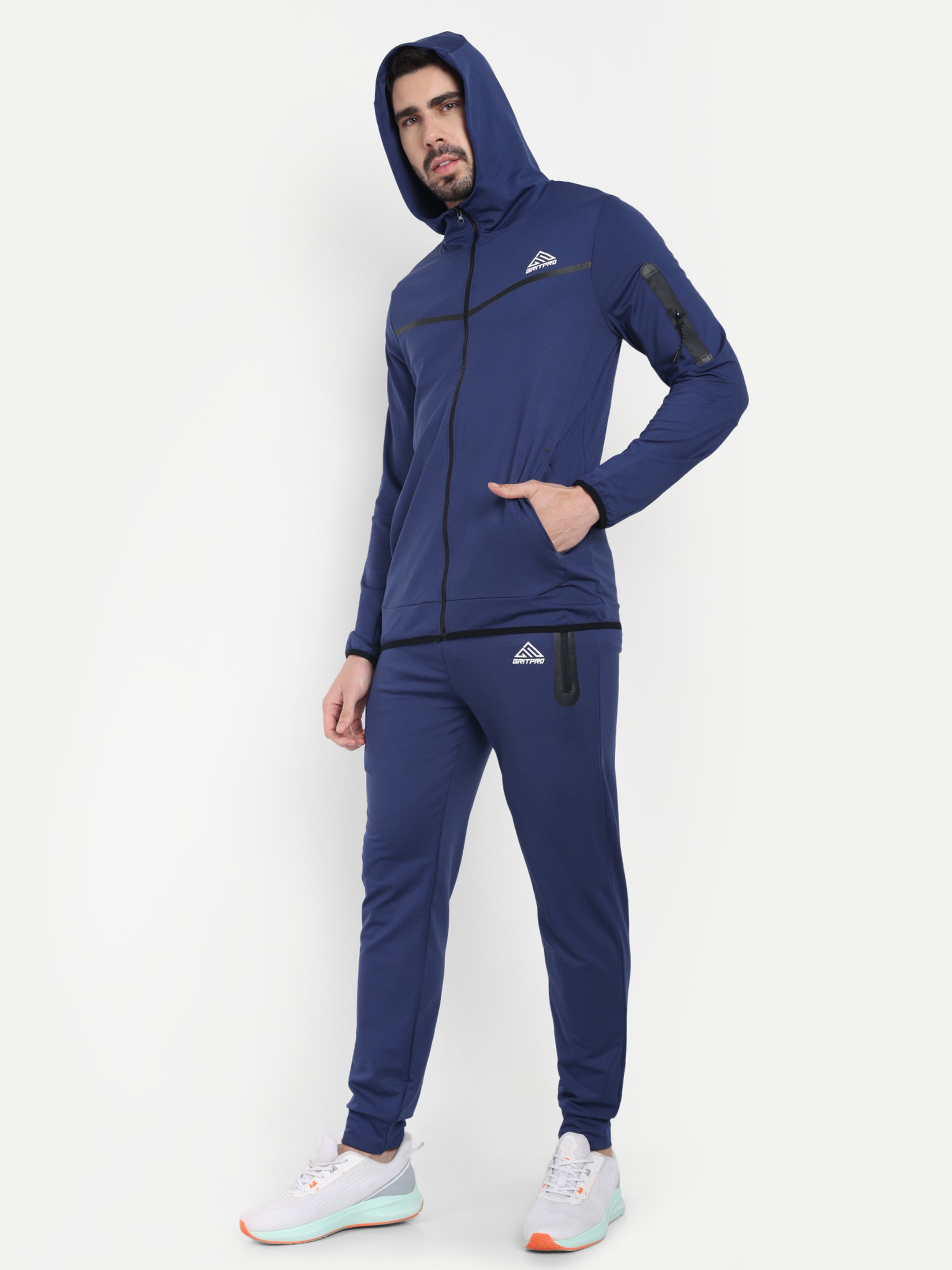 PERFORMANCE TRACKSUIT