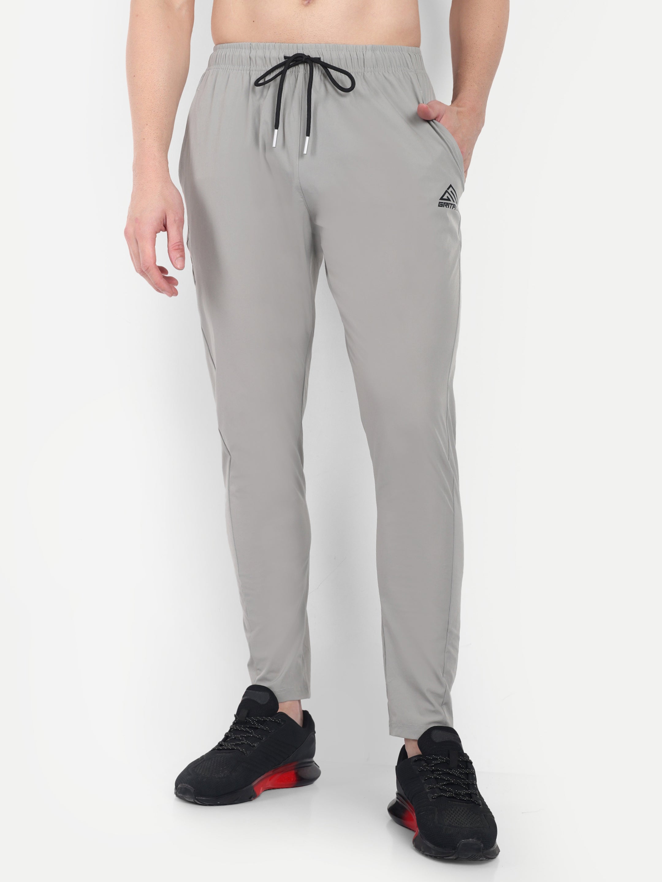 PERFORMANCE TRACKPANT