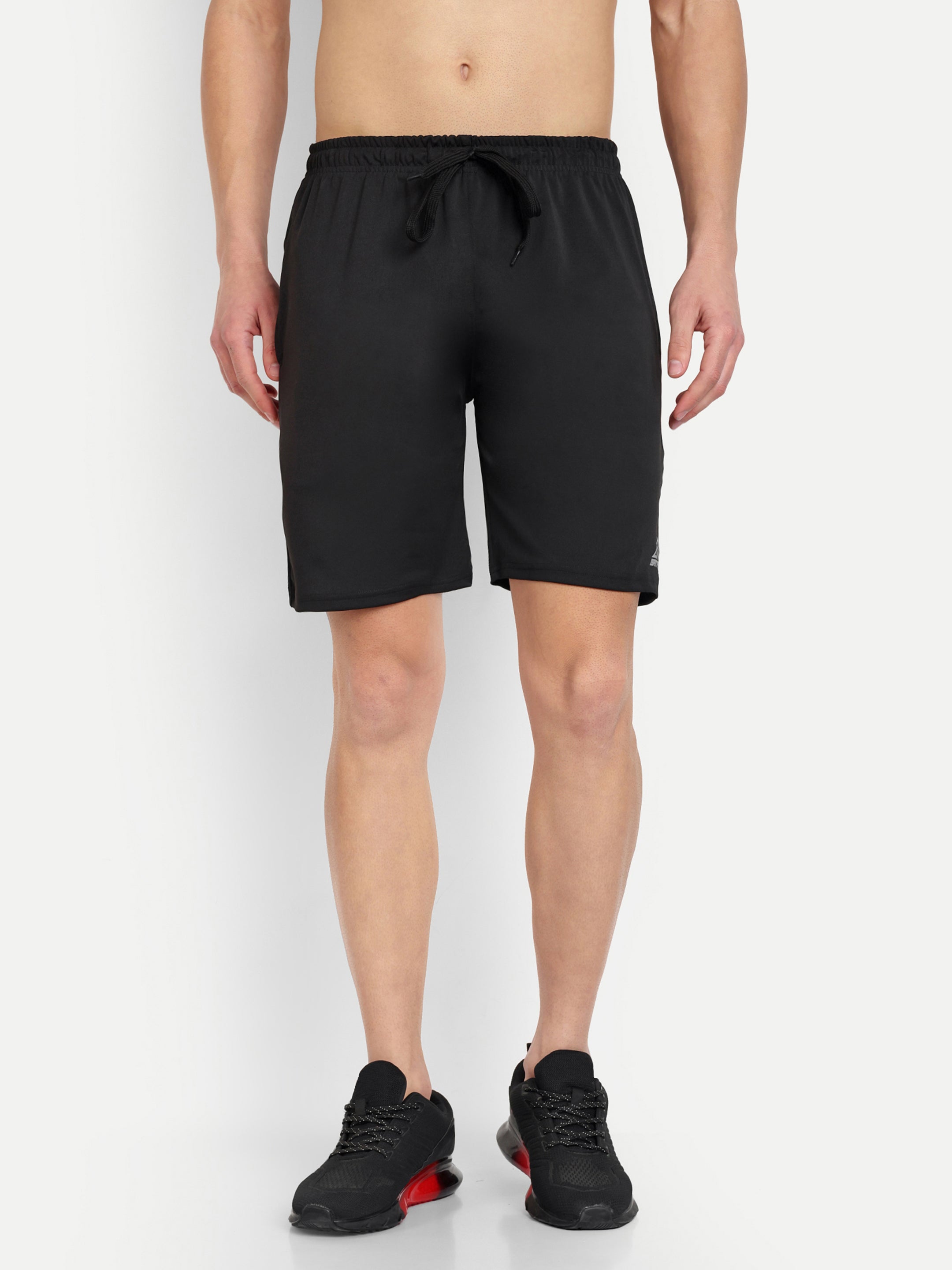 PERFORMANCE SHORTS