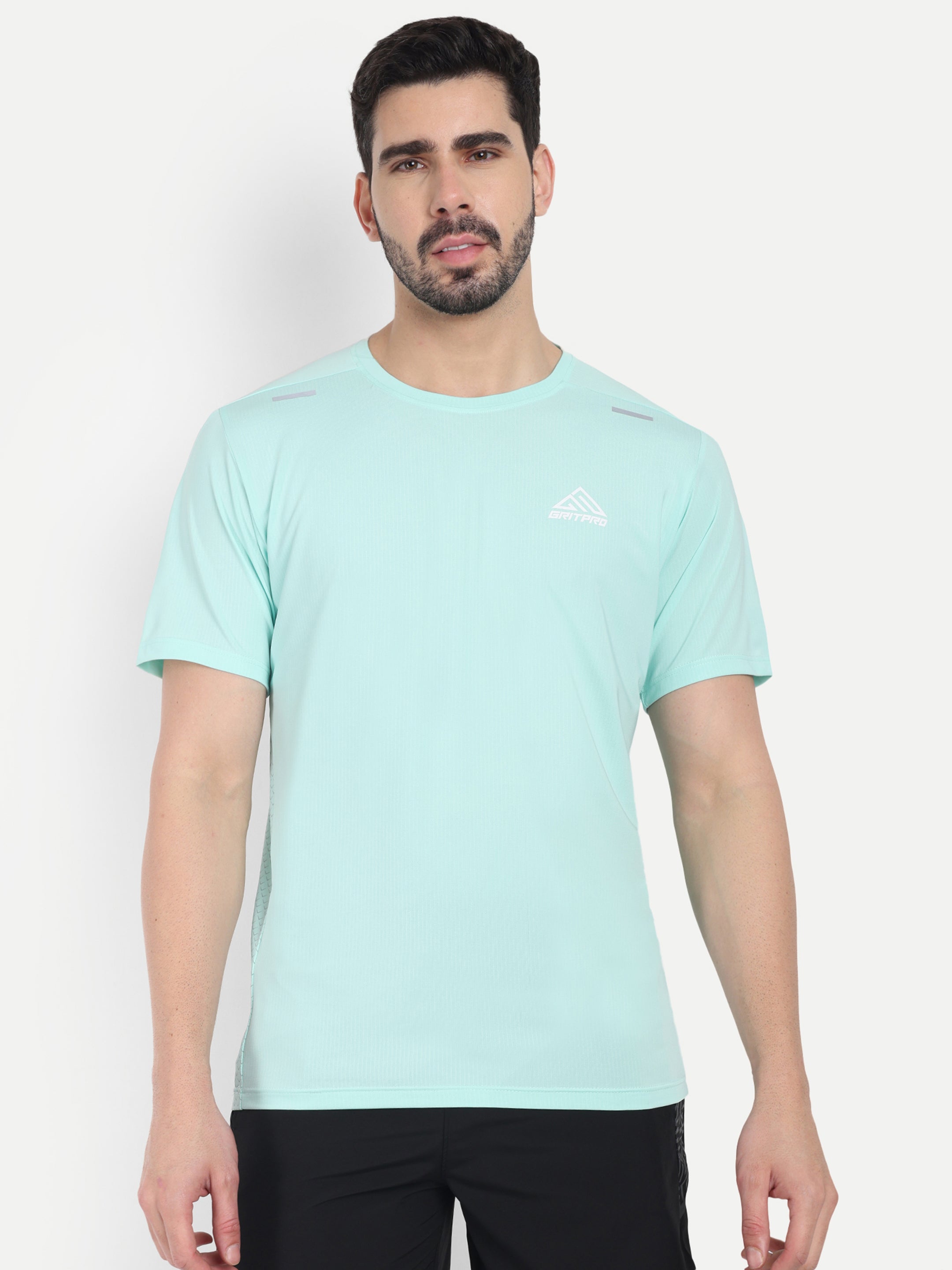 RAPID DRY ARROW TEXTURED T-SHIRT