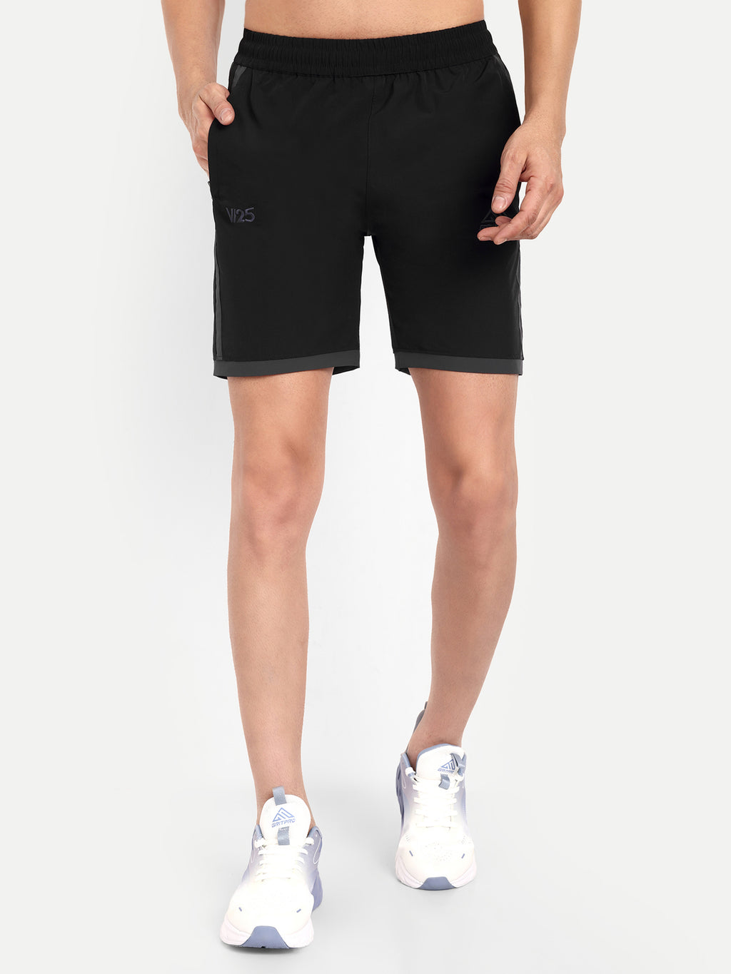 DYNAMIC SHORTS