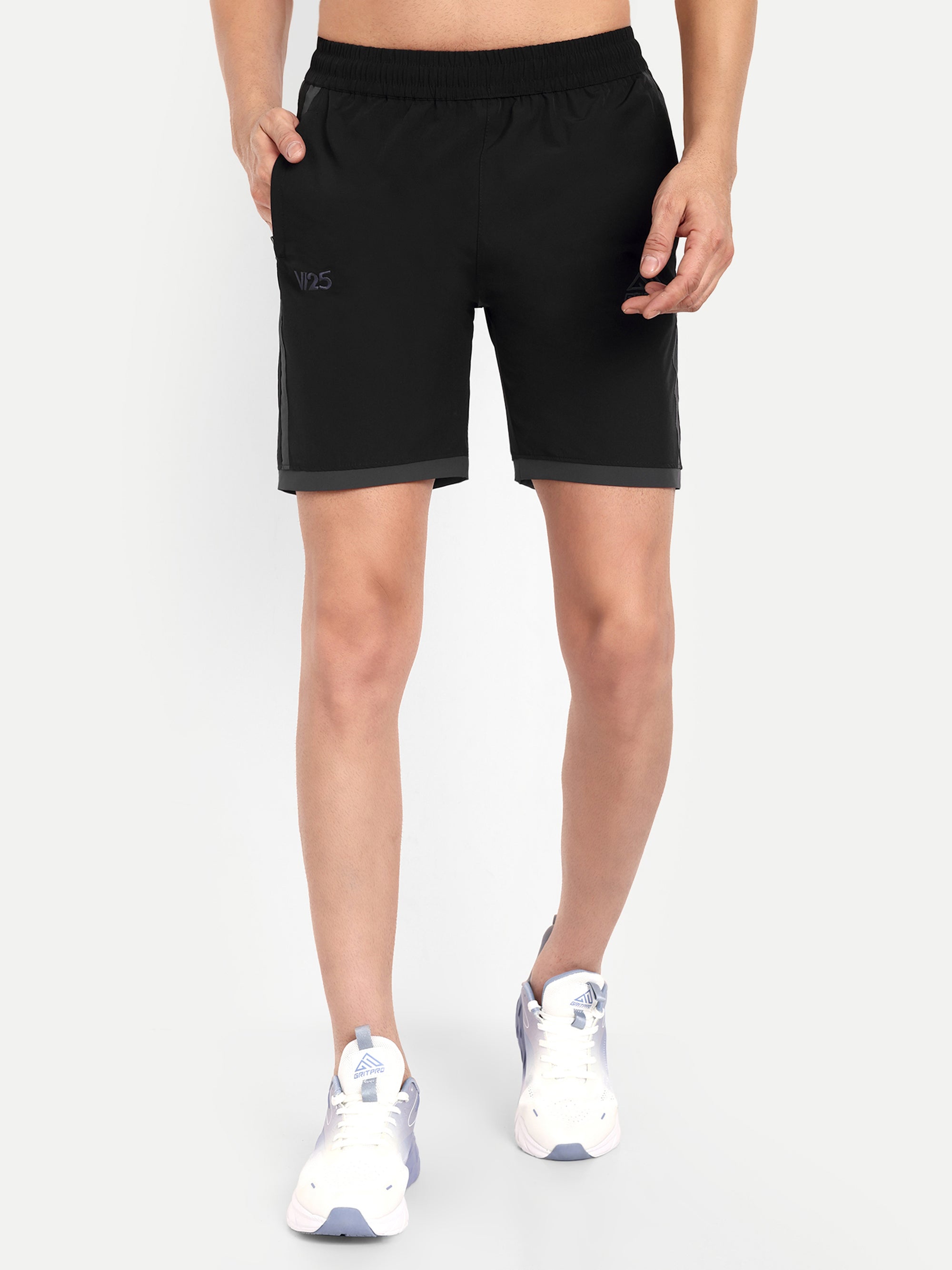 DYNAMIC SHORTS