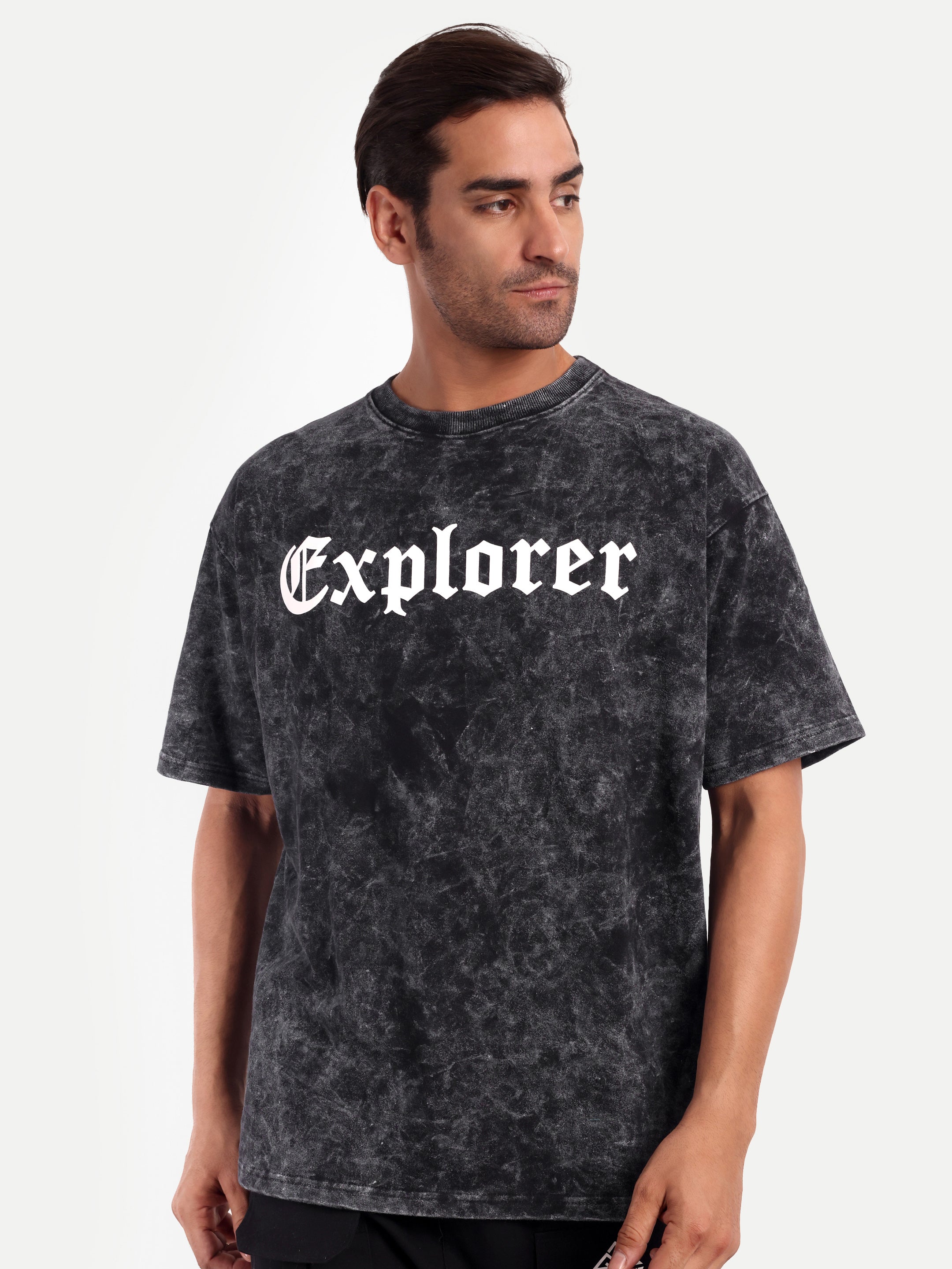 BLACK ACID WASHED OVERSIZED T-SHIRT