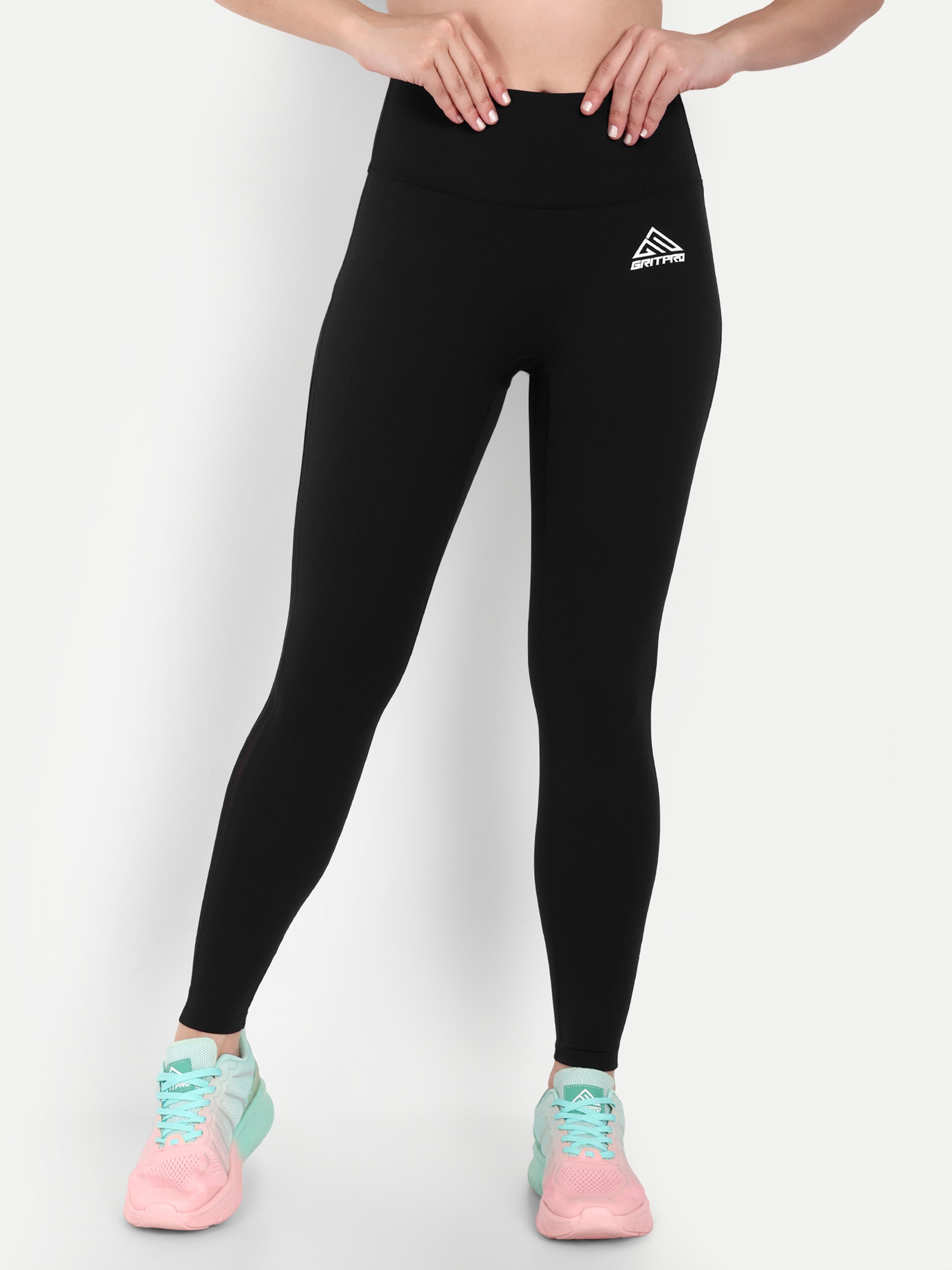 FLUID FIT LEGGINGS