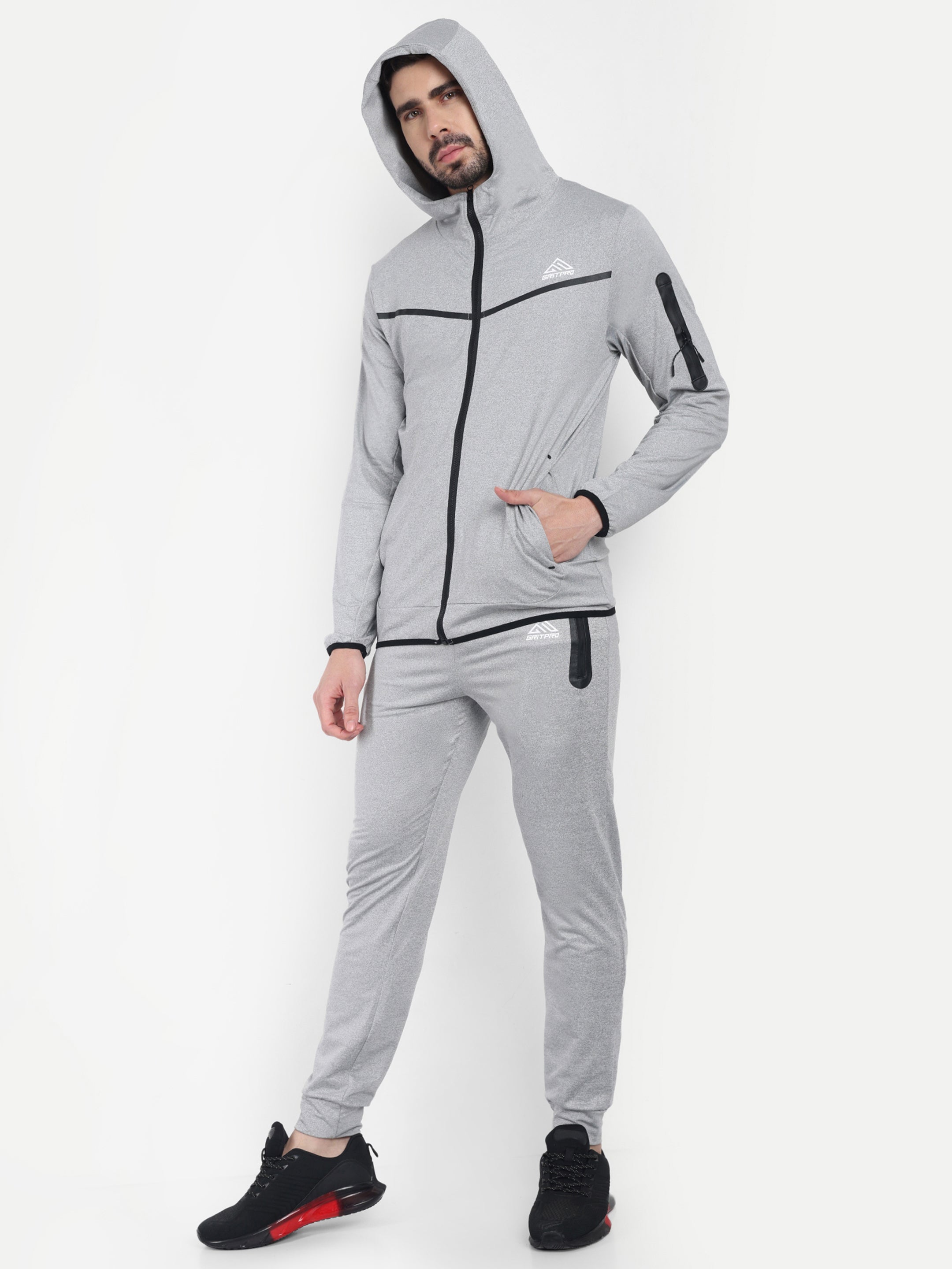 PERFORMANCE TRACKSUIT