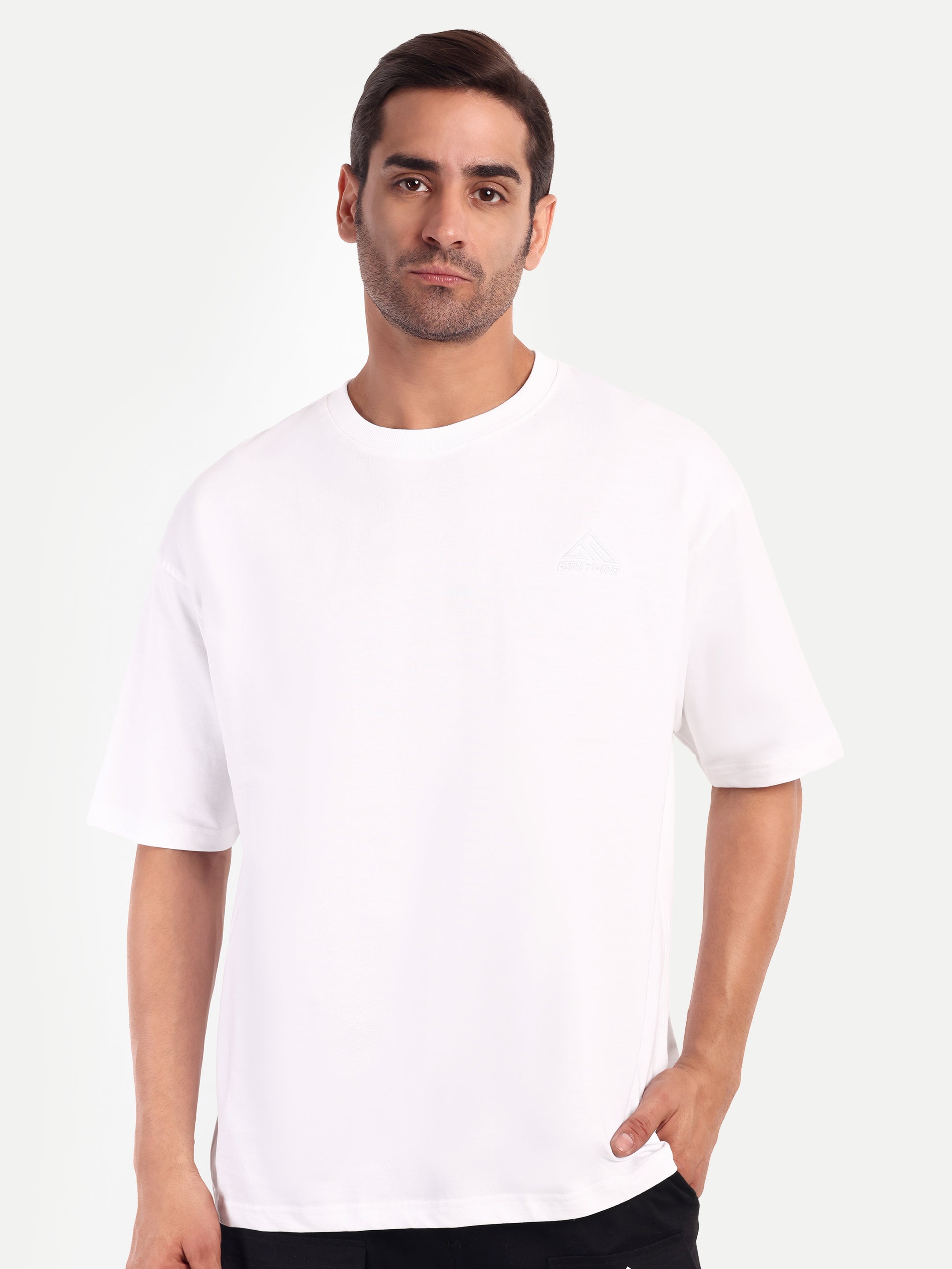 WHITE OVERSIZED T-SHIRT