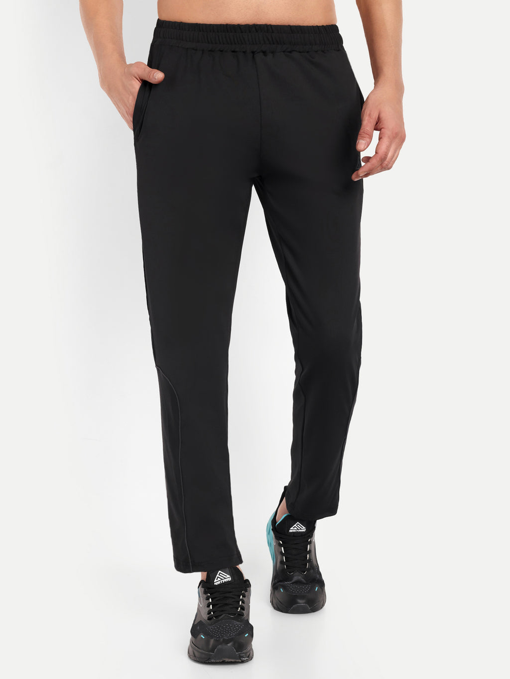 WARRIOR TRACKPANT