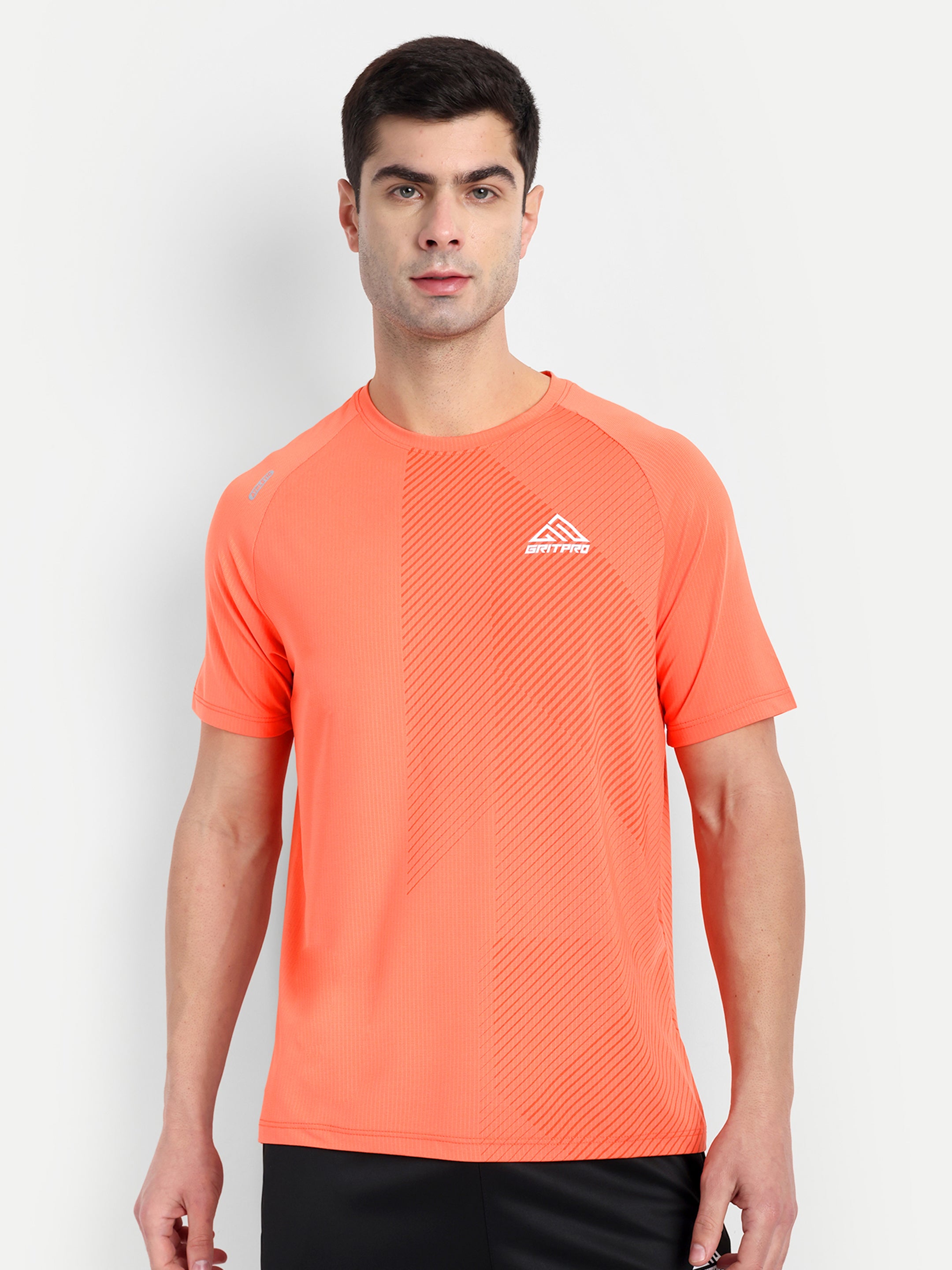 ATHLETIC TEXTURED T-SHIRT