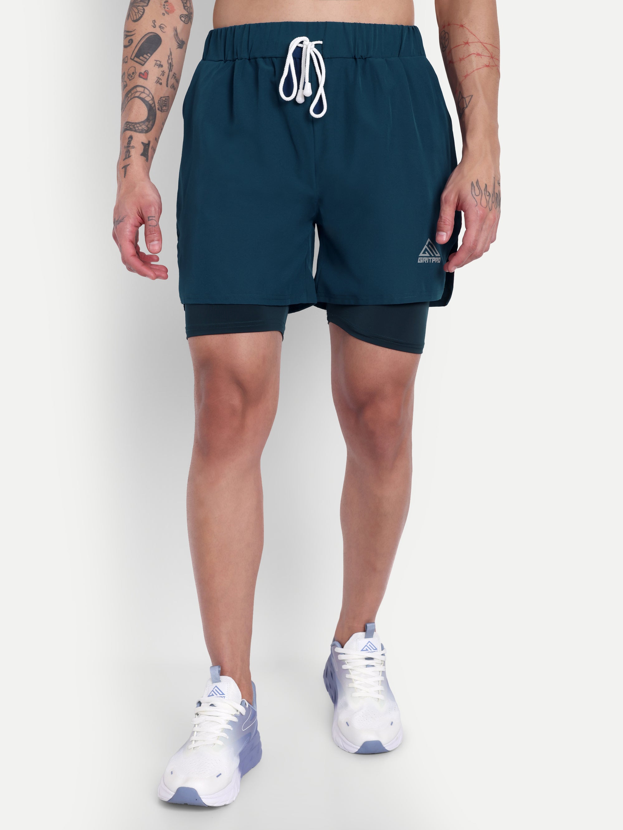 DYNAMIC SHORTS WITH TIGHTS