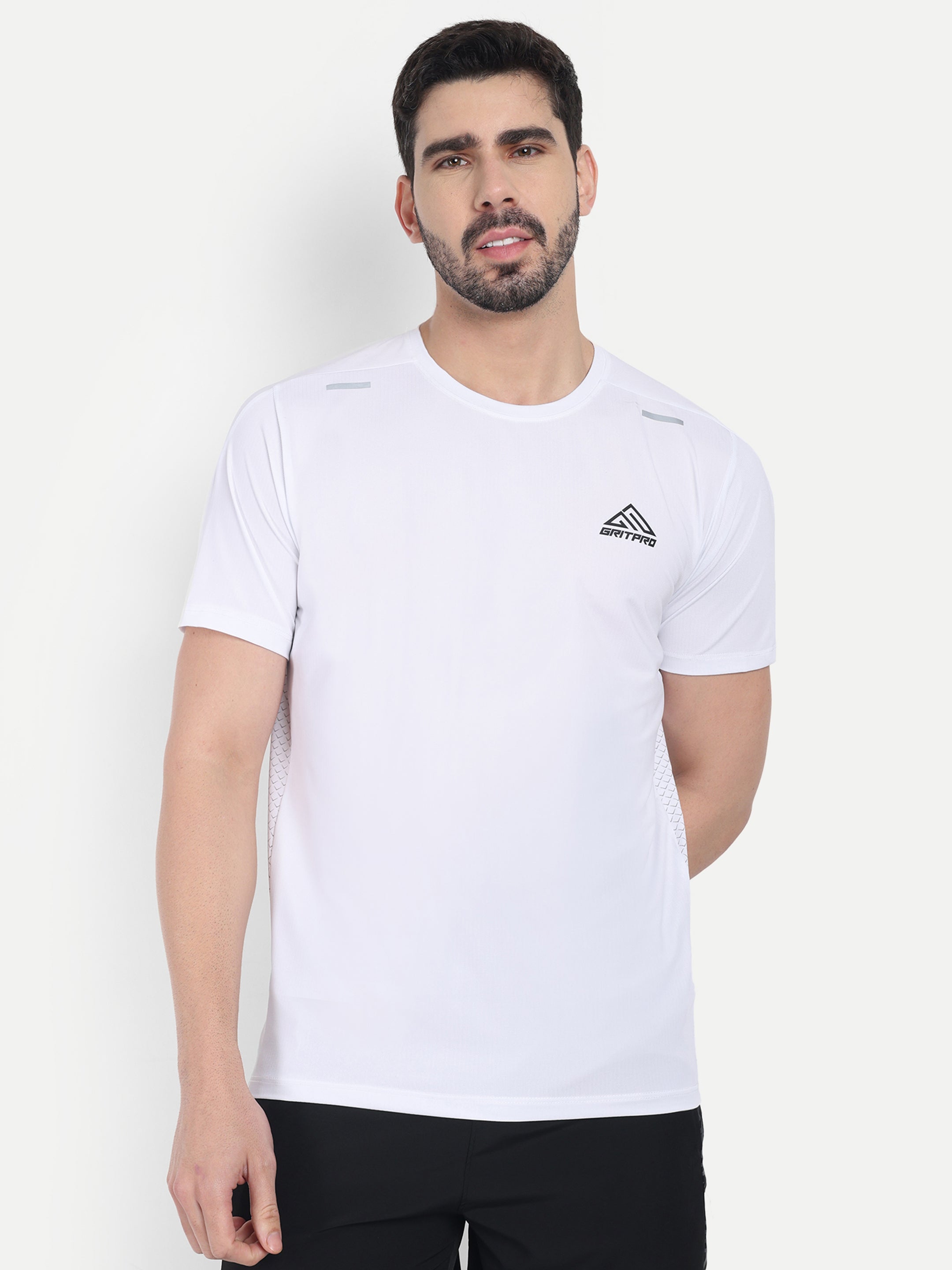 RAPID DRY ARROW TEXTURED T-SHIRT