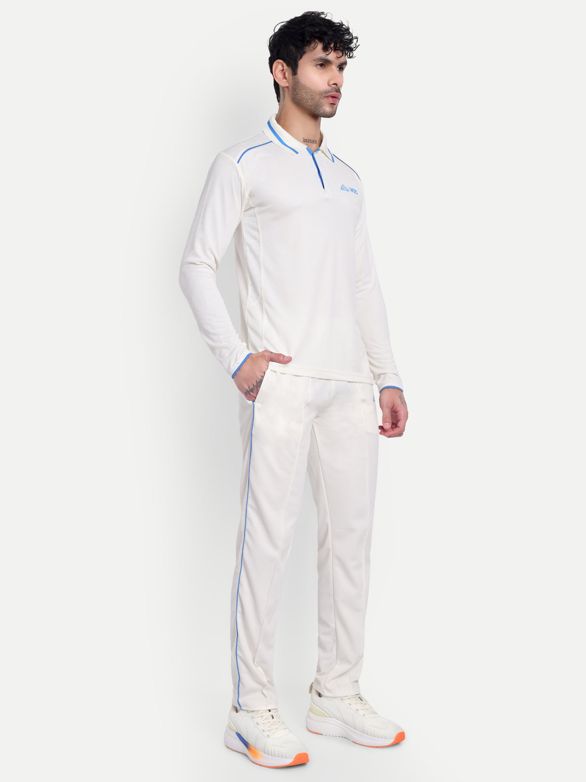 FULL SLEEVES CRICKET SET
