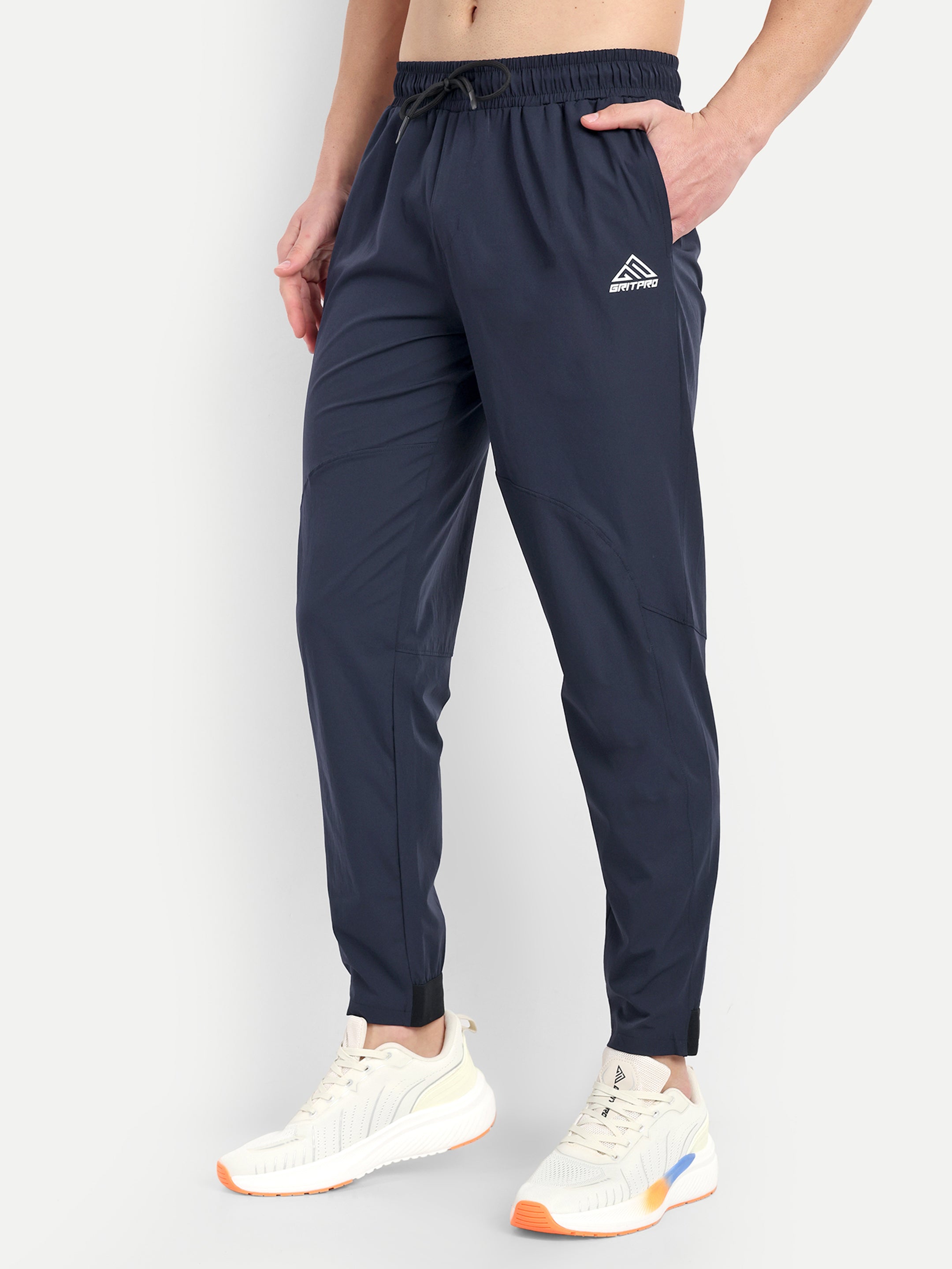 ELASTICATED CUFF JOGGERS