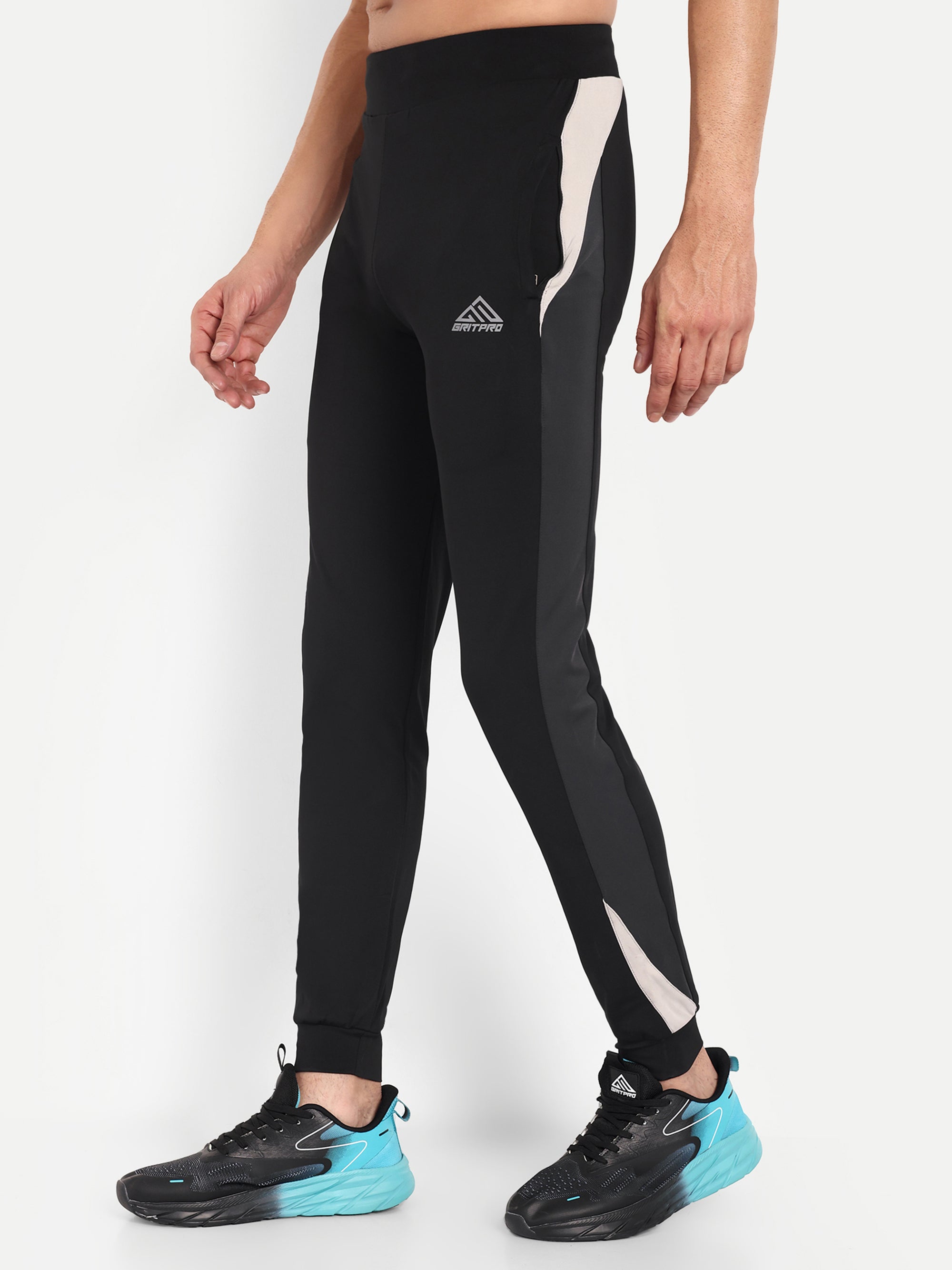IMPACT TRACKPANT