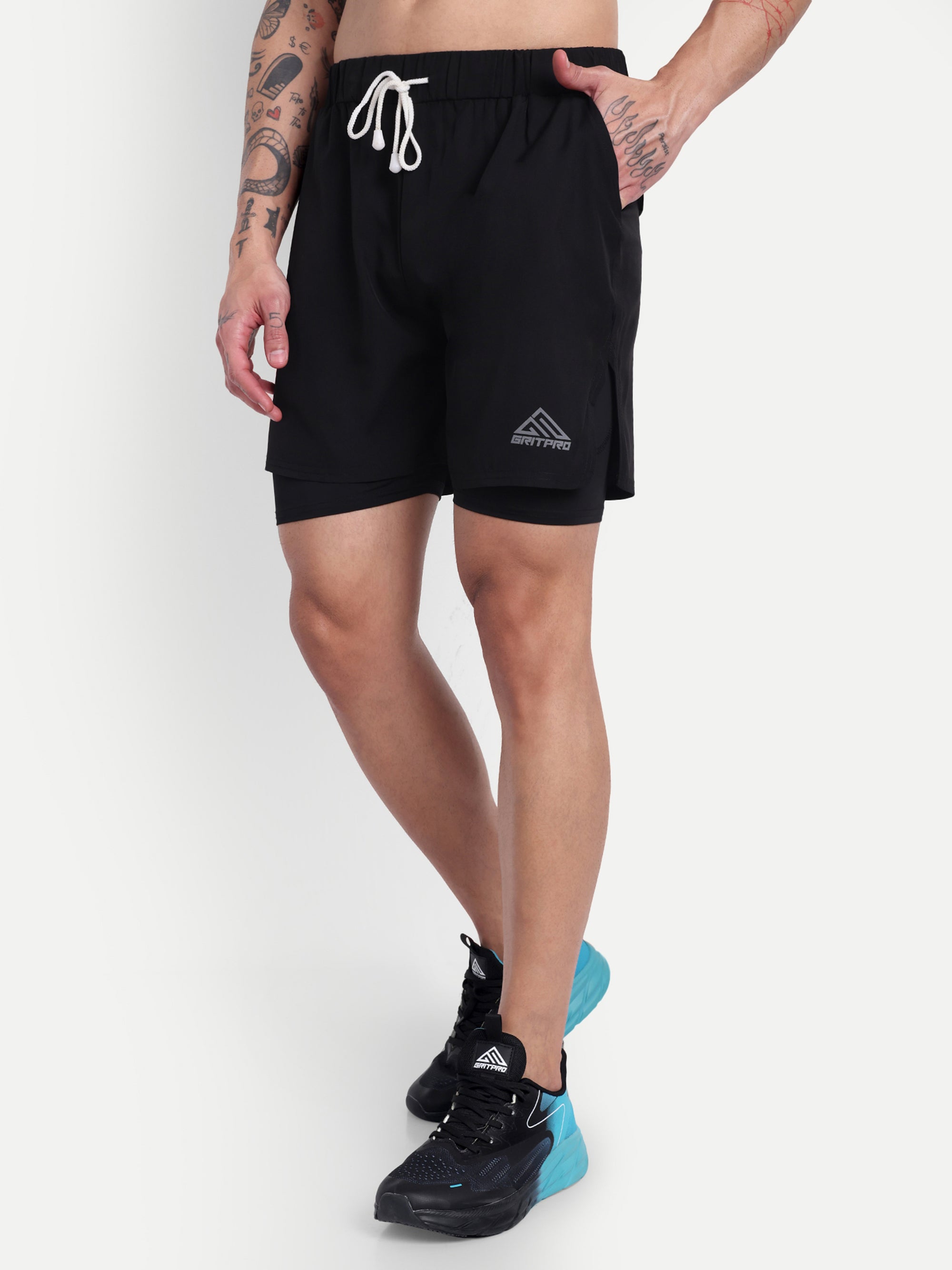 DYNAMIC SHORTS WITH TIGHTS