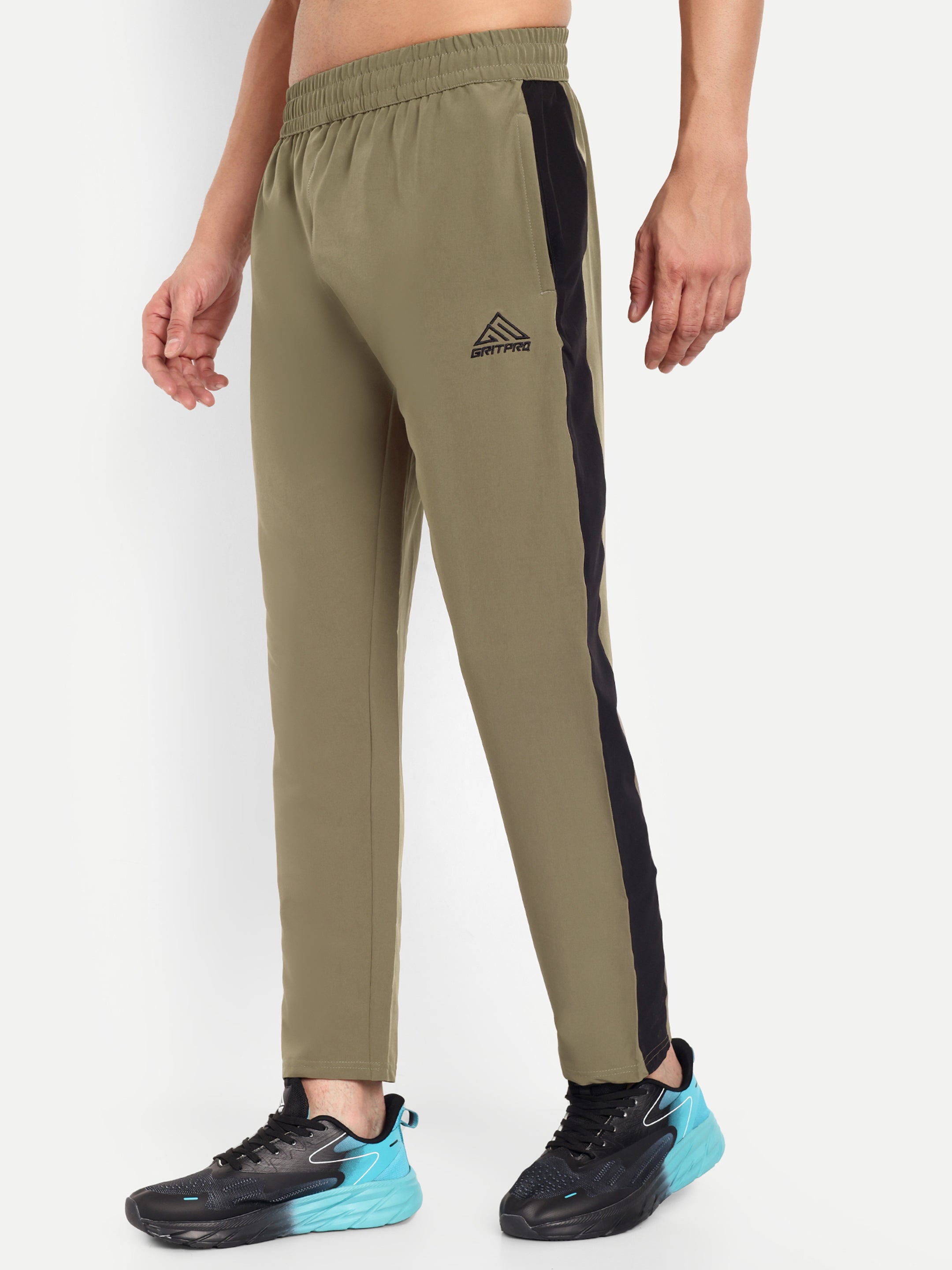 MOVE MAX TRACKPANT