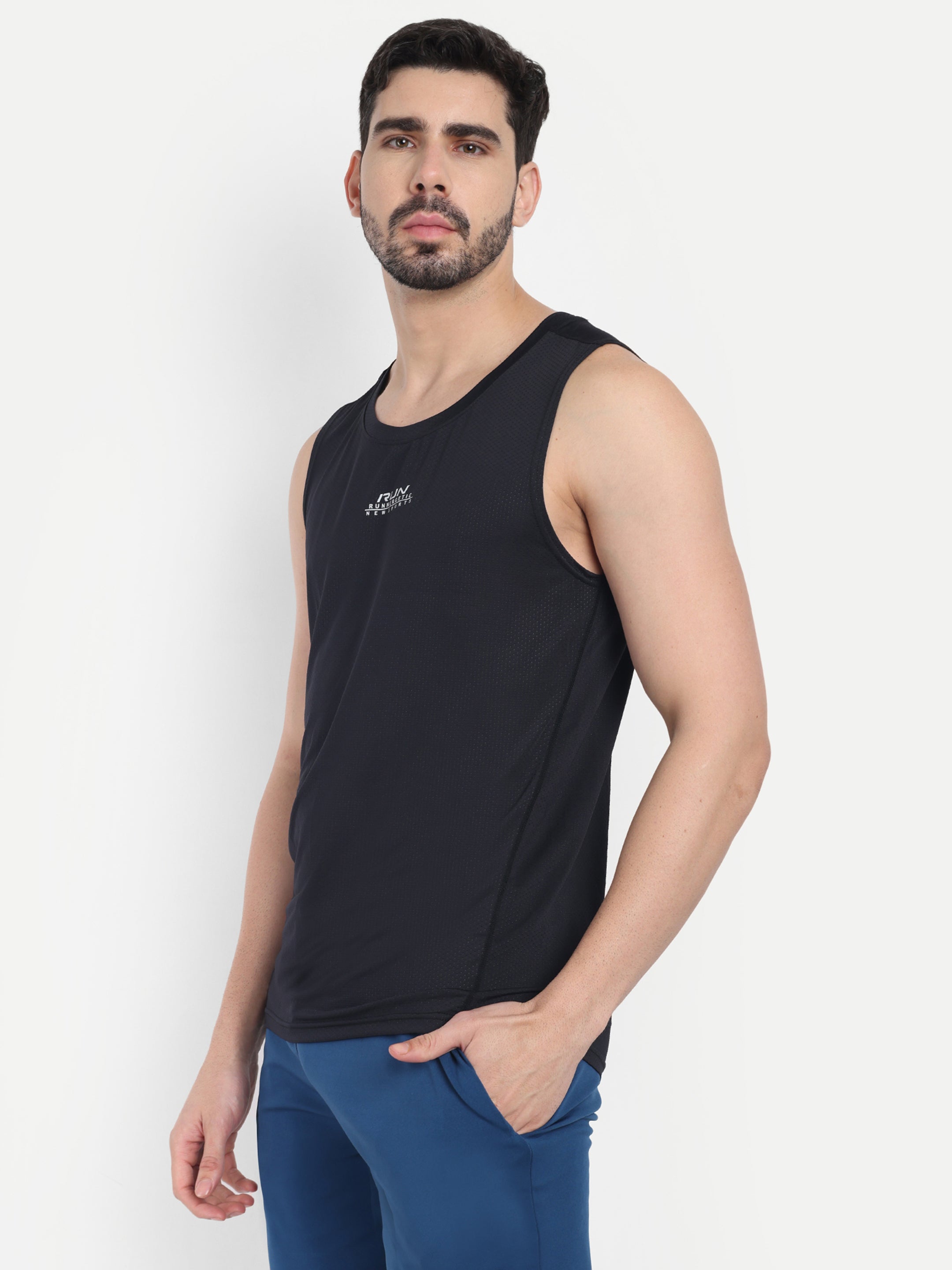 RUNNING SLEEVELESS