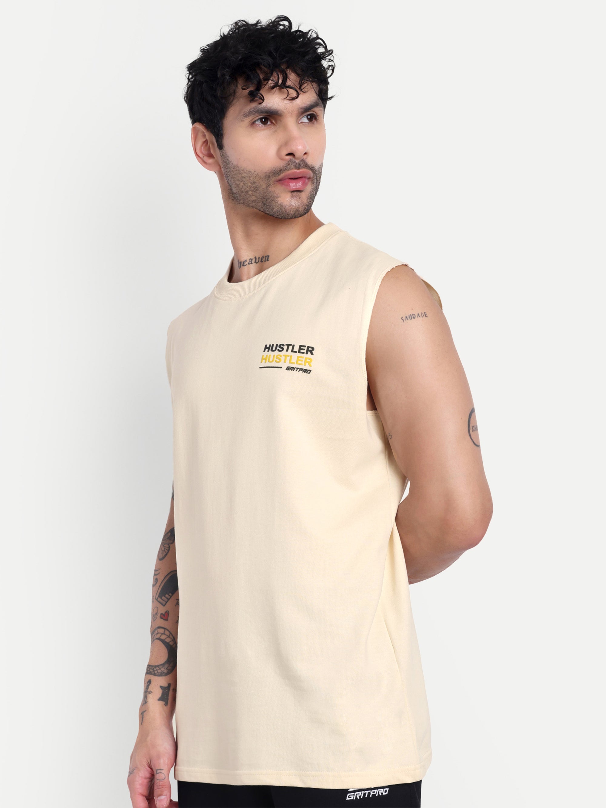 OVERSIZED SLEEVELESS