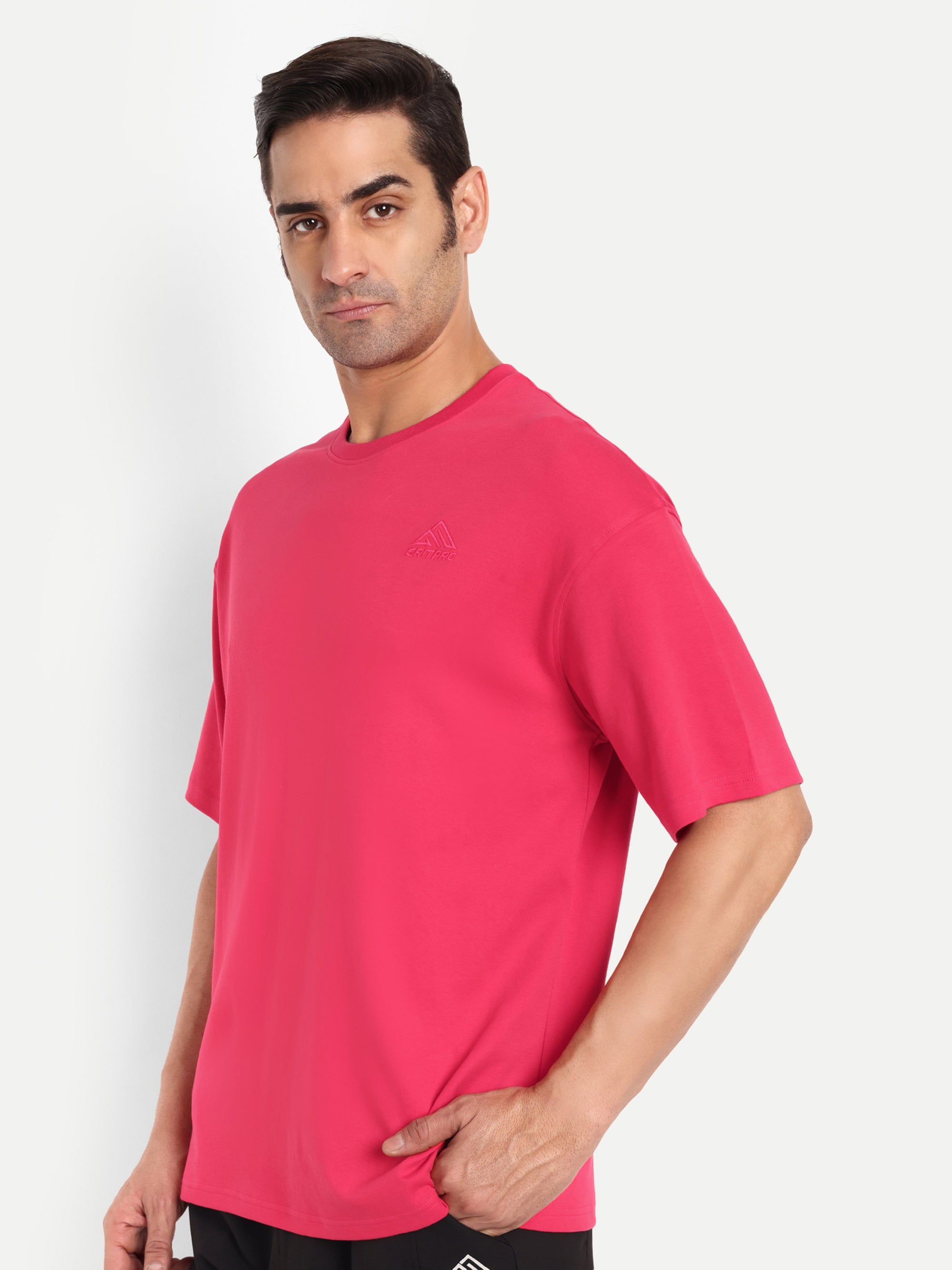 ELEVATE OVERSIZED T-SHIRT