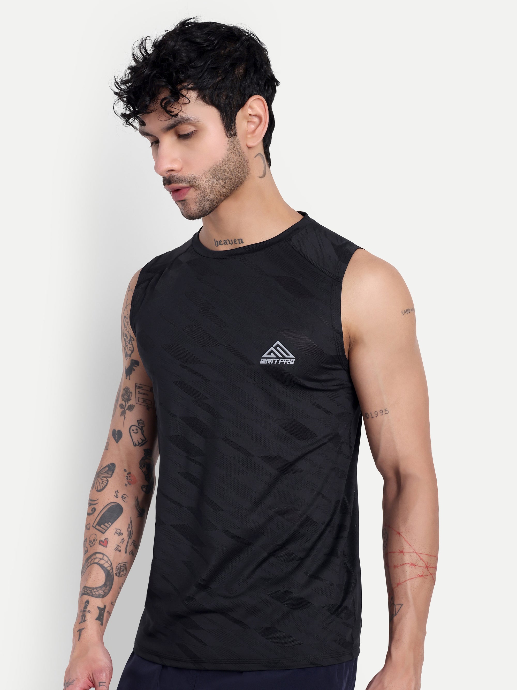 AIRWAVE SLEEVELESS