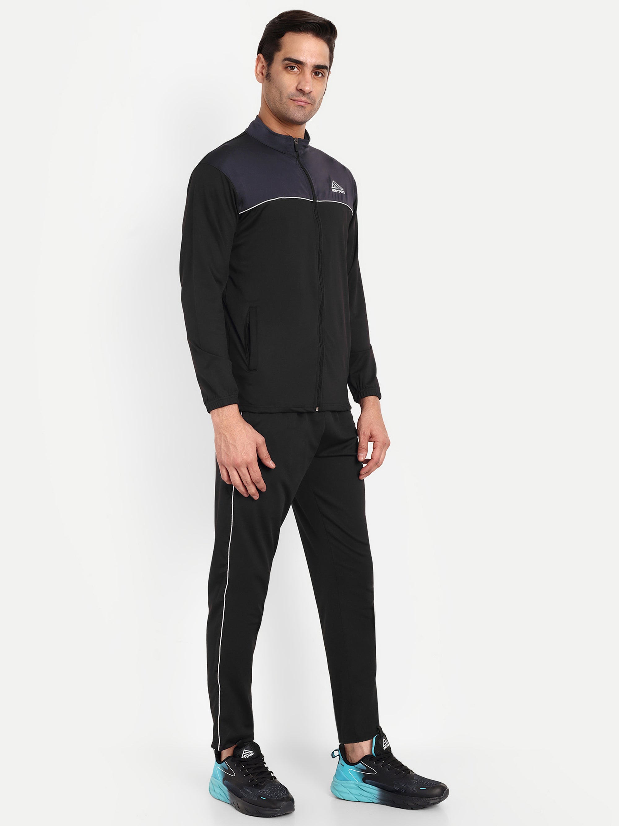 DYNAMIC DRIVE TRACKSUIT