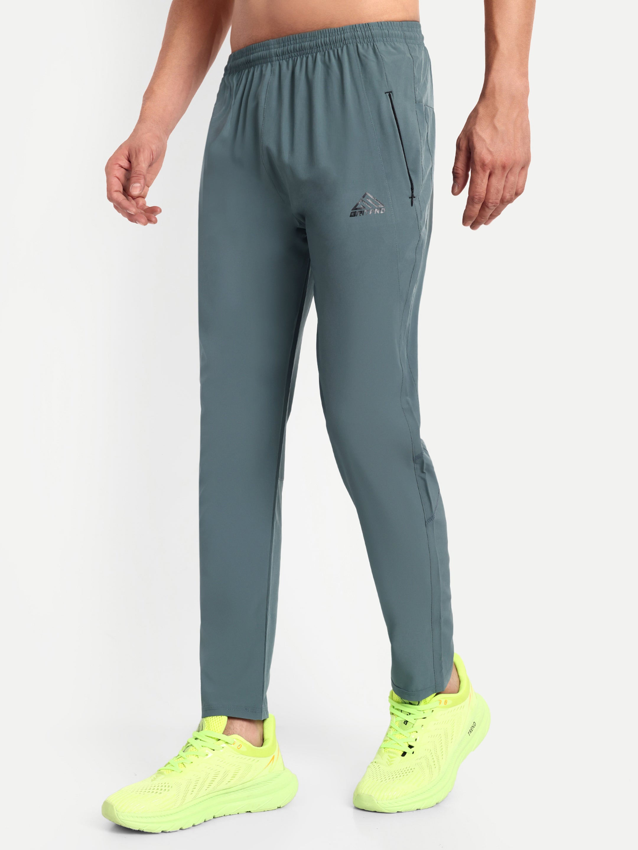 ENDURANCE TRACKPANT