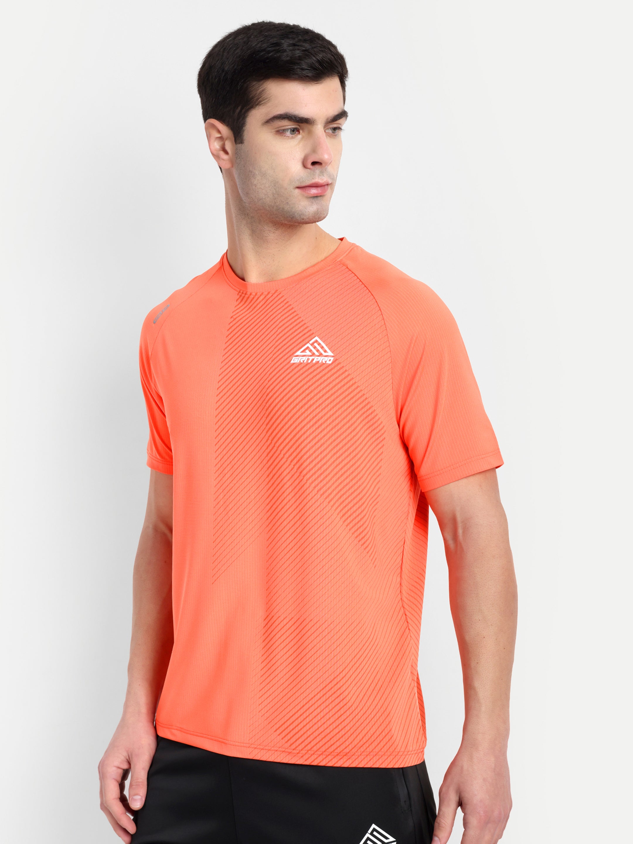 ATHLETIC TEXTURED T-SHIRT