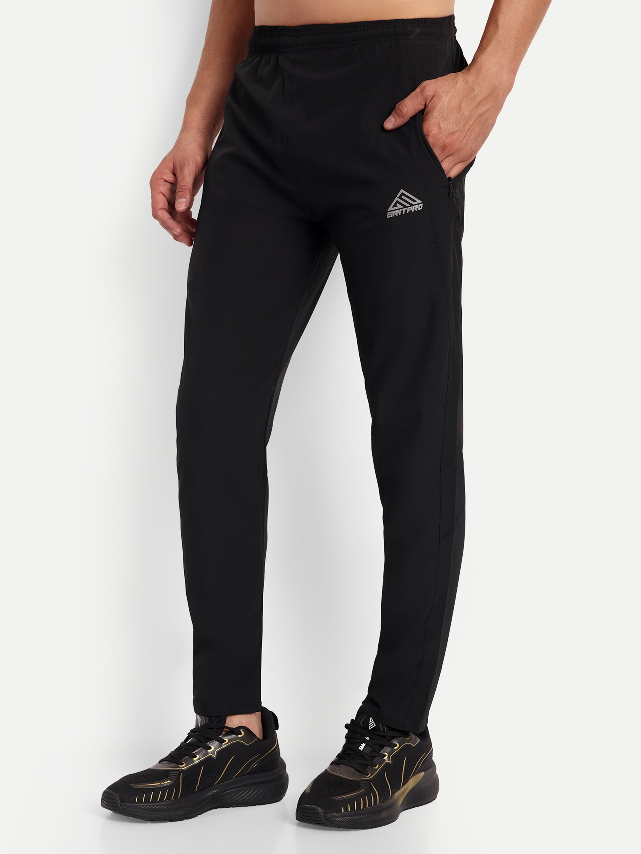 ENDURANCE TRACKPANT